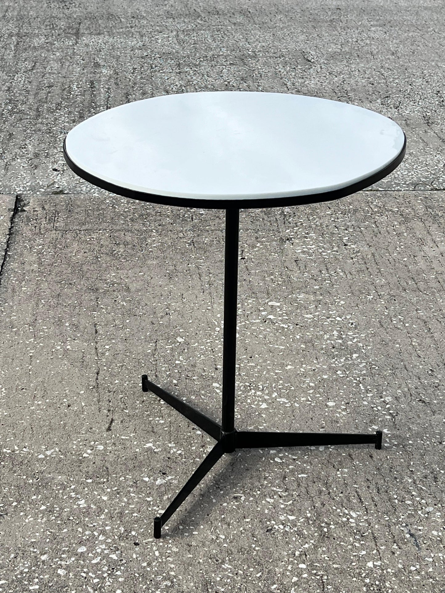 Frisman Vintage A Classic Paul McCobb Side Table Wrought Iron And Vitrolite ca' 1950's