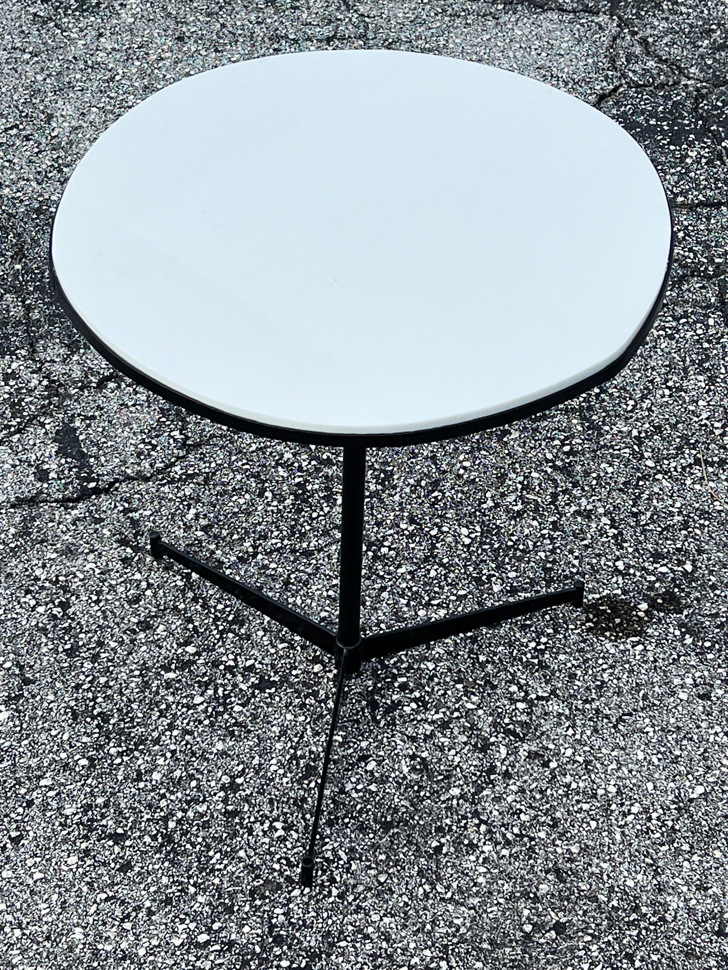 Frisman Vintage A Classic Paul McCobb Side Table Wrought Iron And Vitrolite ca' 1950's