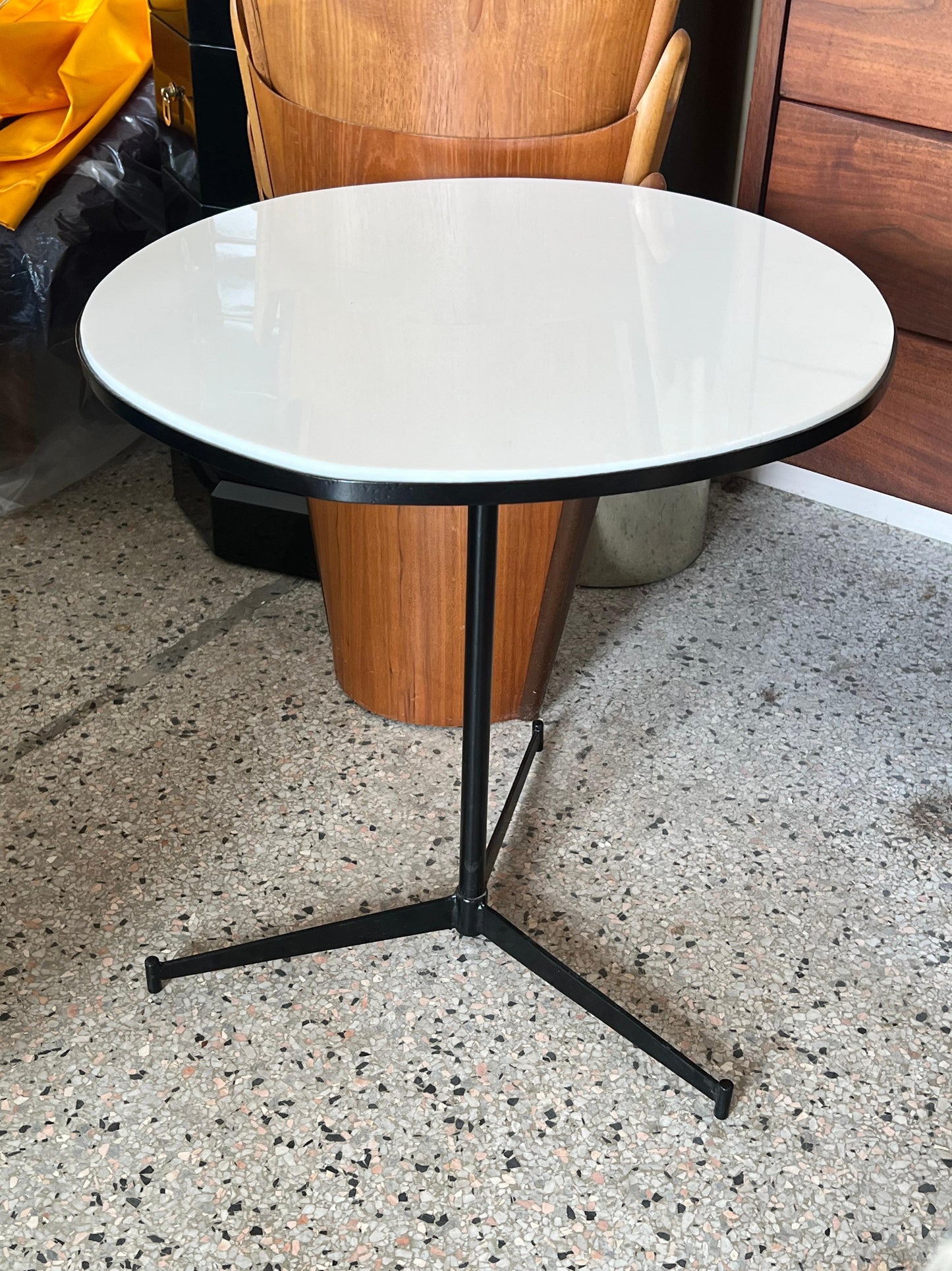 Frisman Vintage A Classic Paul McCobb Side Table Wrought Iron And Vitrolite ca' 1950's