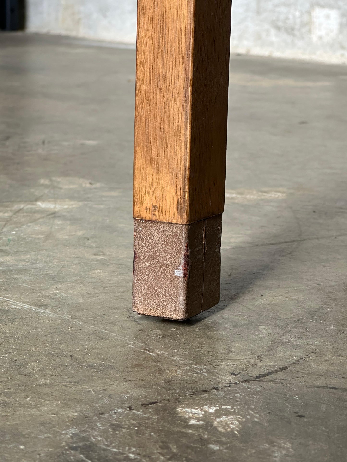 Frisman Vintage Edward Wormley for Dunbar Nightstands, Walnut and Leather