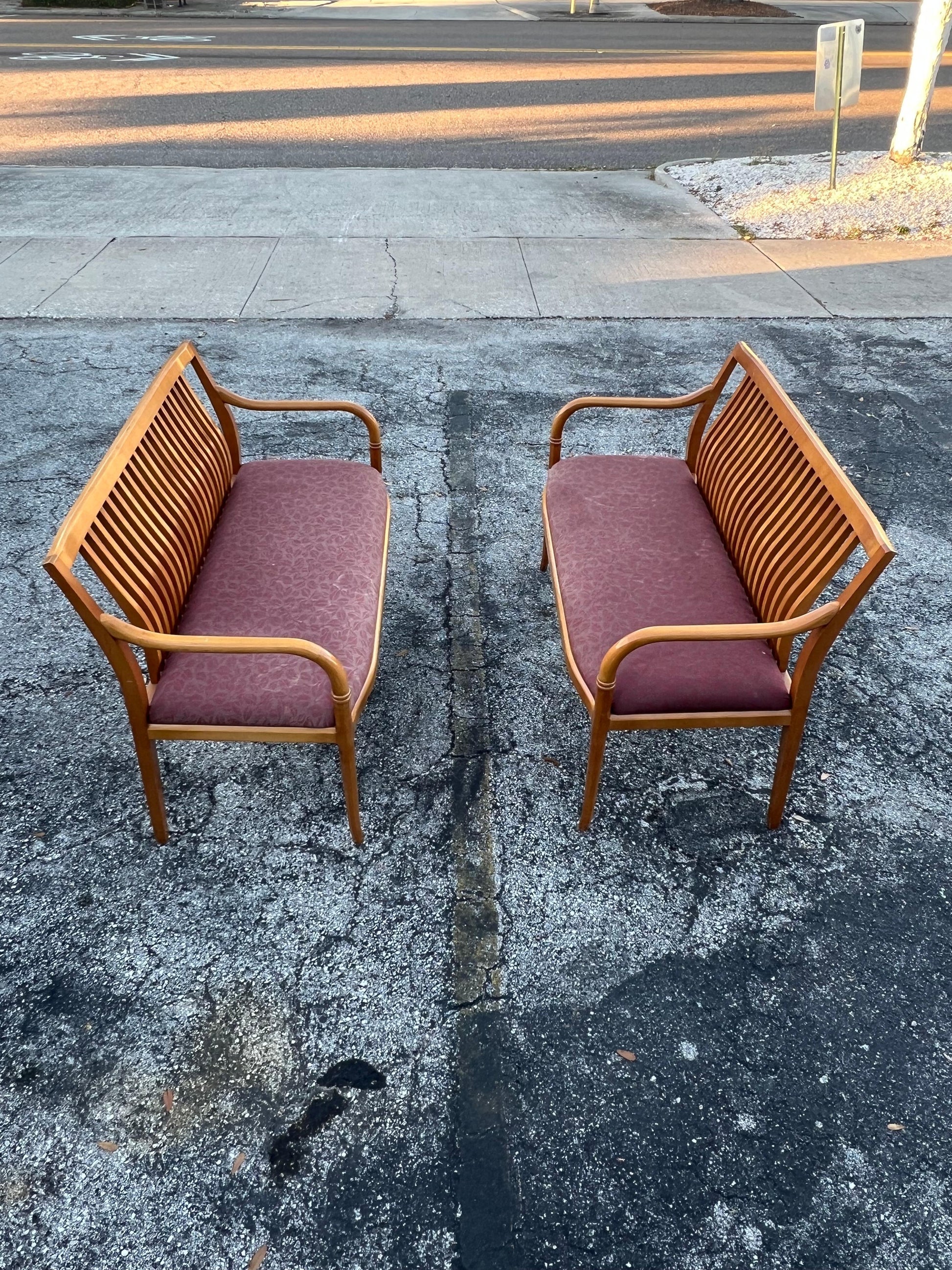 Frisman Vintage A Pair Of Custom Maple Benches By Paoli ca' 1980's