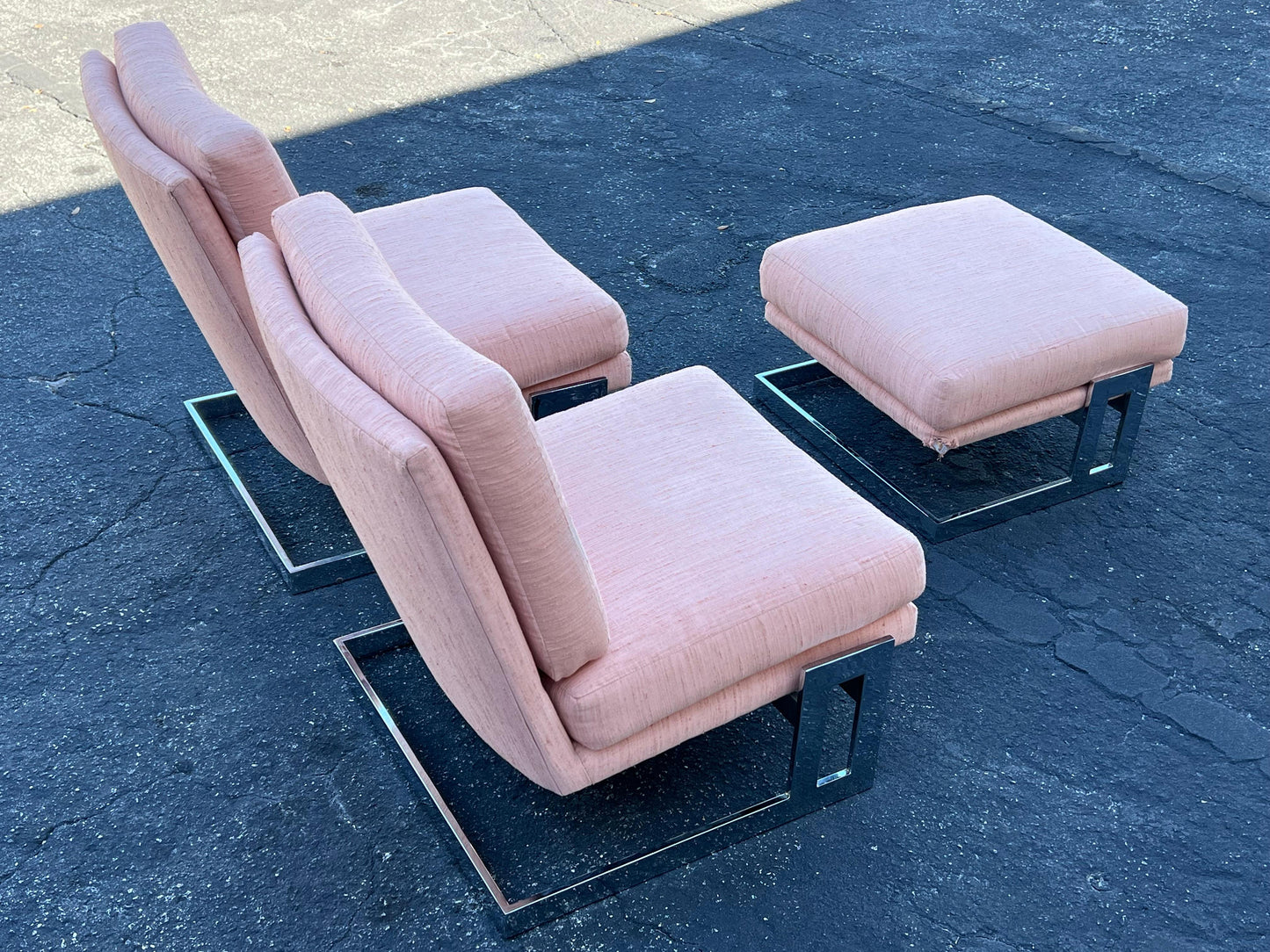 Frisman Vintage A Pair Of Vintage Milo Baughman Cantilever Slipper Chairs With Ottoman