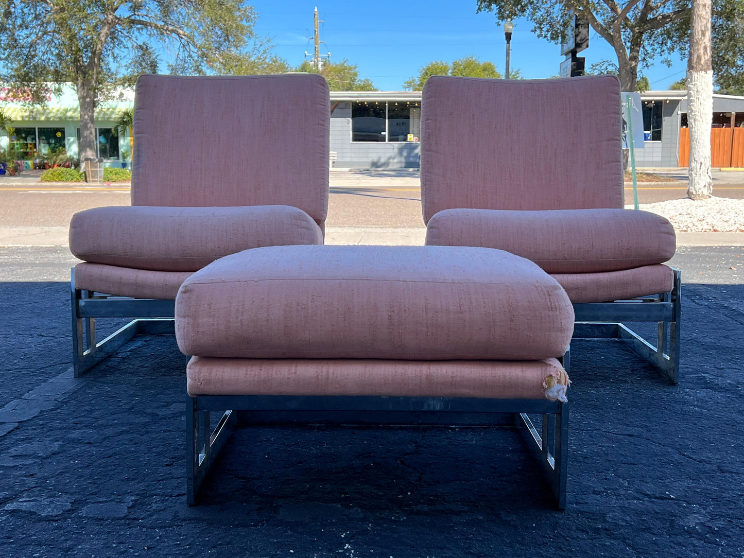 Frisman Vintage A Pair Of Vintage Milo Baughman Cantilever Slipper Chairs With Ottoman