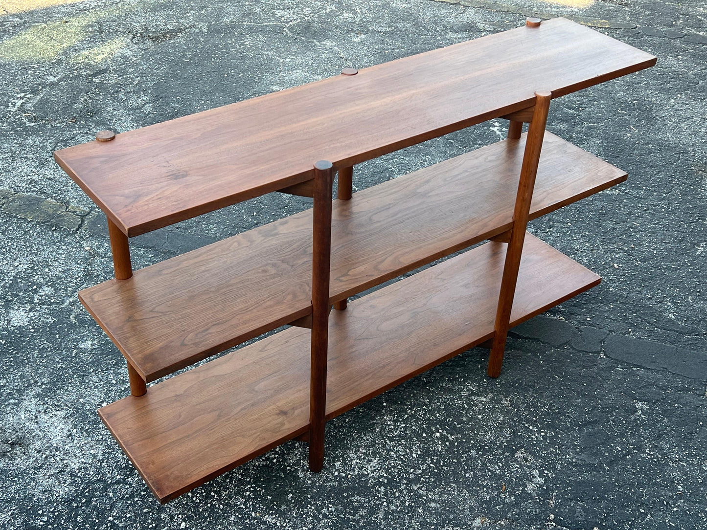 Frisman Vintage Milo Baughman For Glenn Of California Bookshelf Walnut Patina 1950's