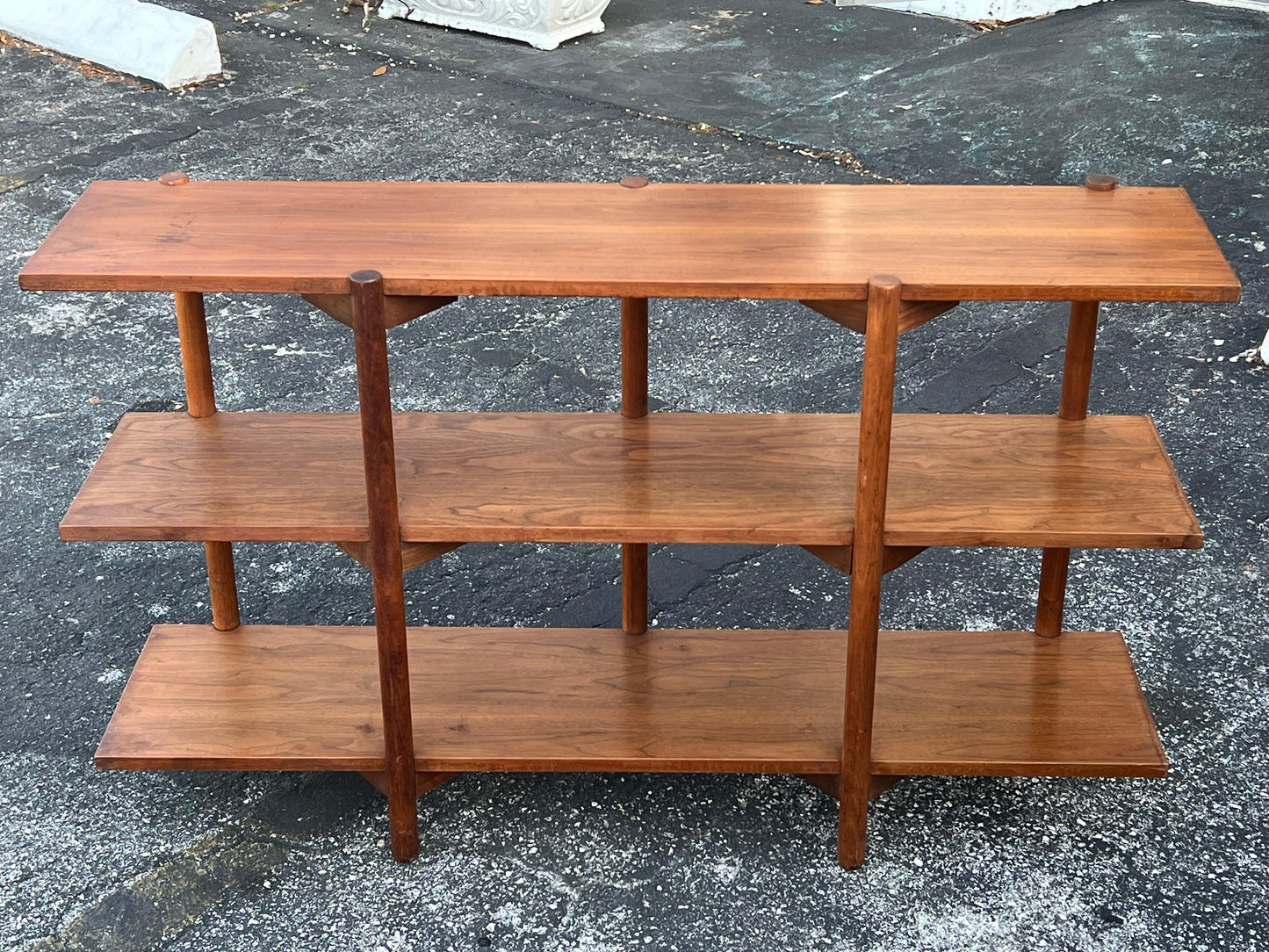 Frisman Vintage Milo Baughman For Glenn Of California Bookshelf Walnut Patina 1950's