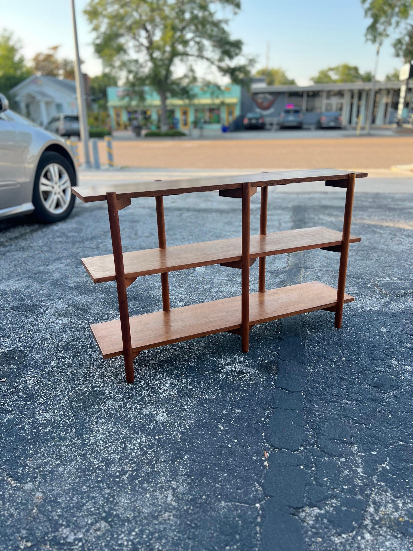 Frisman Vintage Milo Baughman For Glenn Of California Bookshelf Walnut Patina 1950's