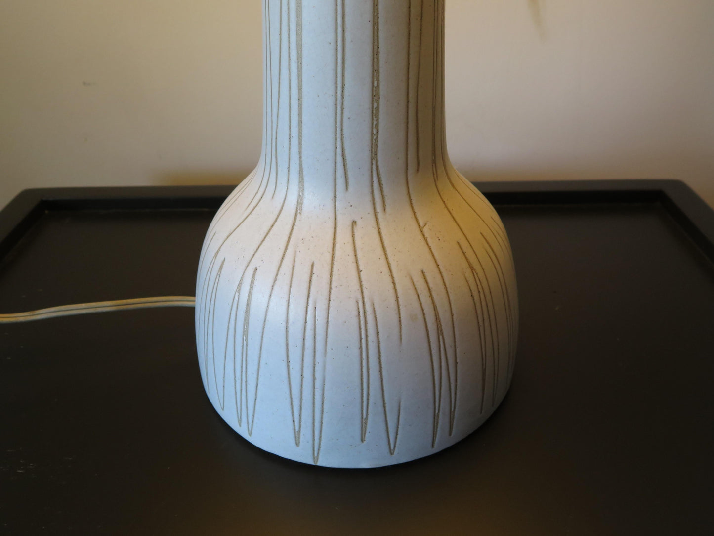 Frisman Vintage A Gordon Martz Table Lamp With Sgrafitto Decoration ca' 1960's