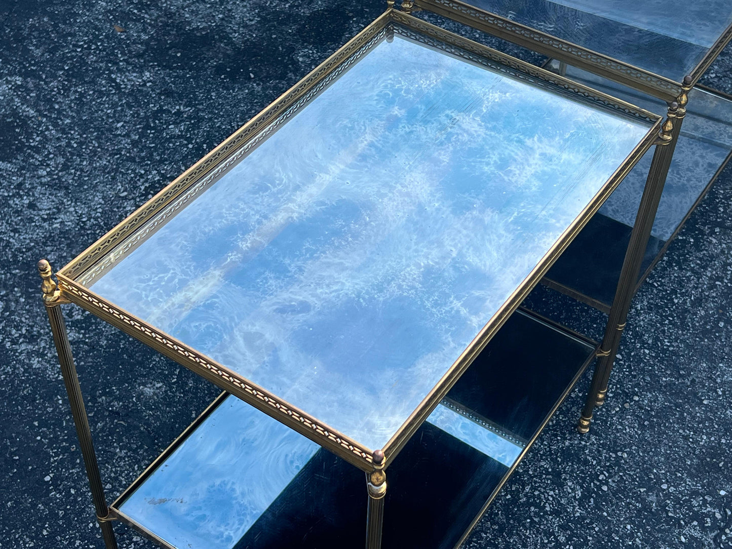 Frisman Vintage A Pair Of Classic Bagues Side Tables With Eglomise Tops ca' 1970's