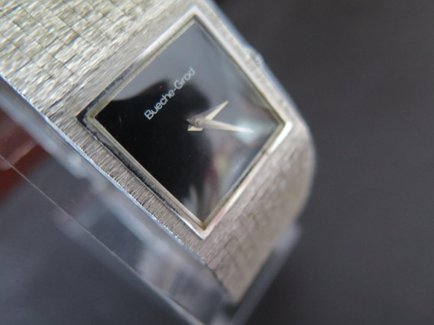 Frisman Vintage Bueche Girod Dress Watch In 9K White Gold Integrated Bracelet Ca' 1970's
