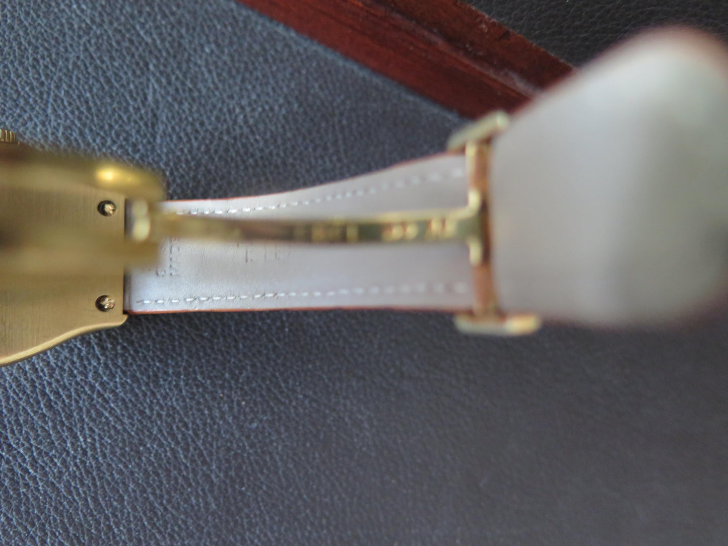 Frisman Vintage Ebel Classic Wave Senior 8187F41 18K Gold