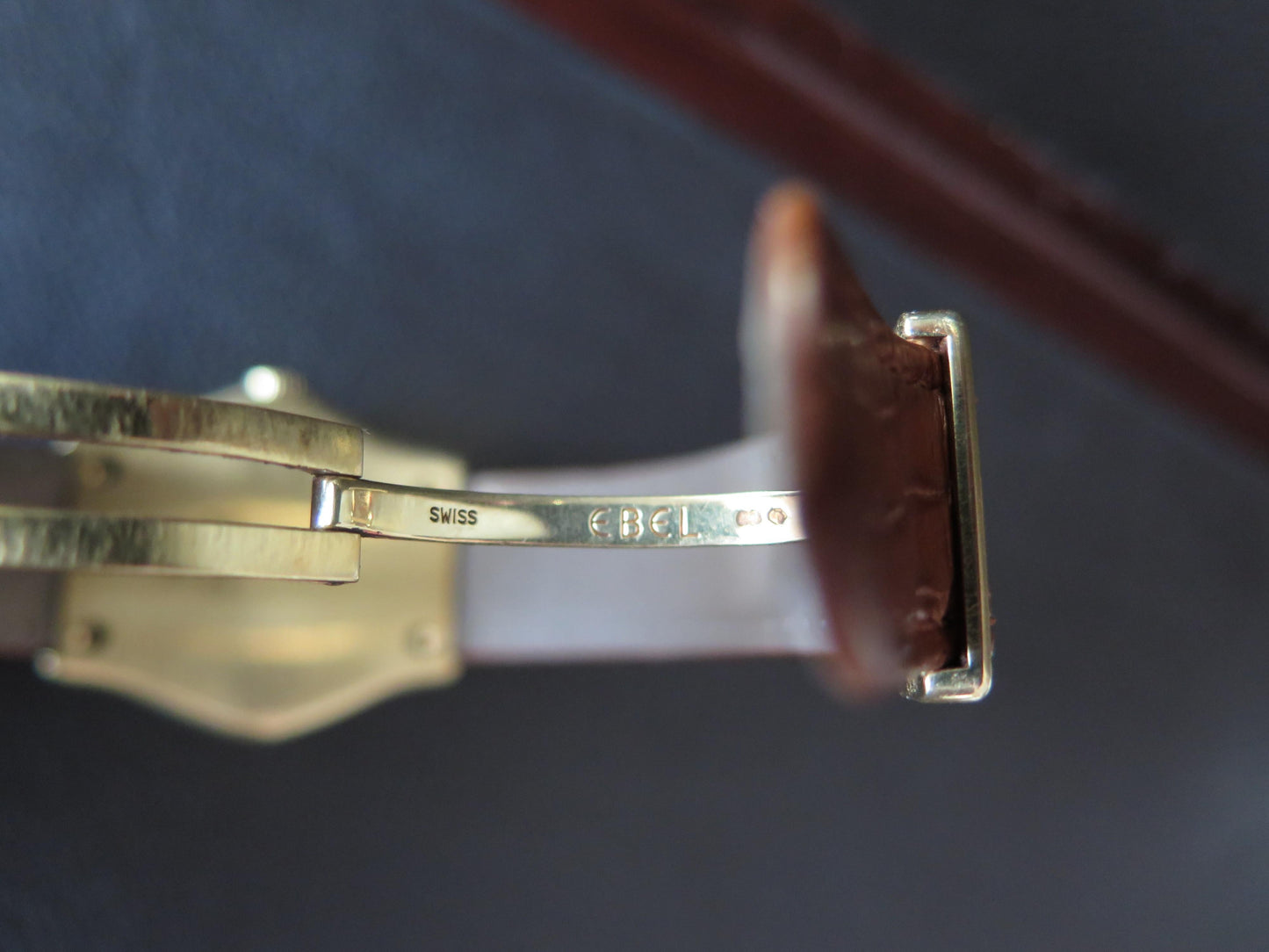 Frisman Vintage Ebel Classic Wave Senior 8187F41 18K Gold