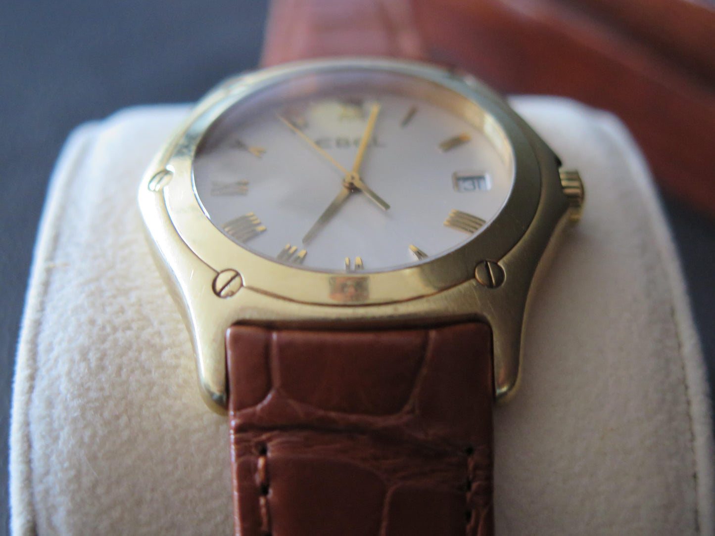 Frisman Vintage Ebel Classic Wave Senior 8187F41 18K Gold