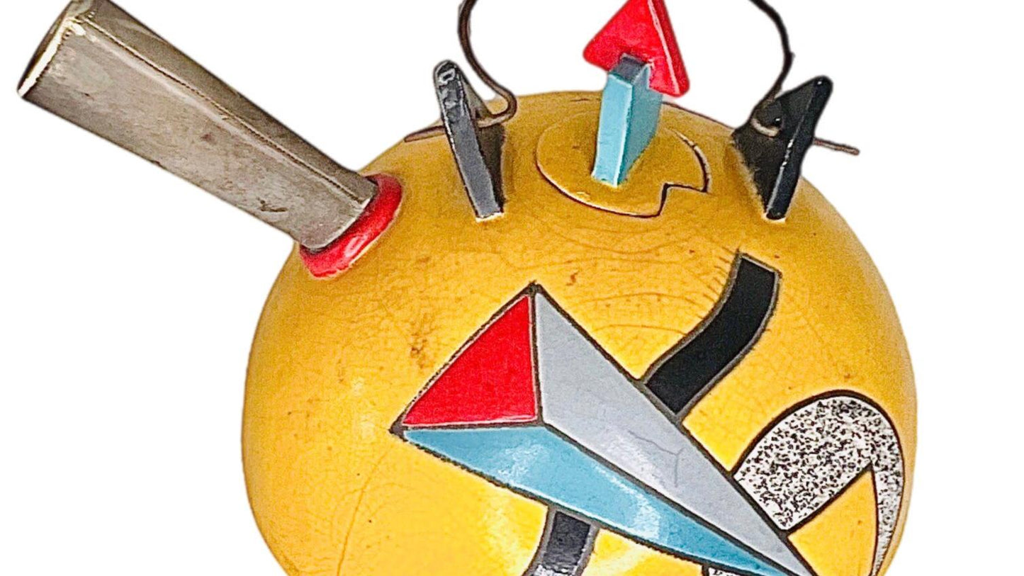 Frisman Vintage 80s Post Modern Memphis Design Handmade Marilee Hall Abstract Art Teapot Signed