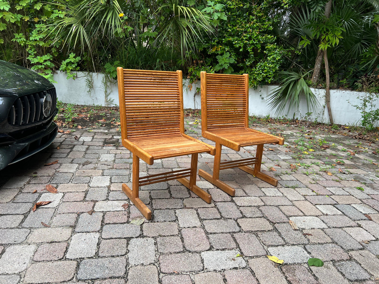 Frisman Vintage A Set of Four Original Signed Spindle Chairs By Stephen Hynson 1984