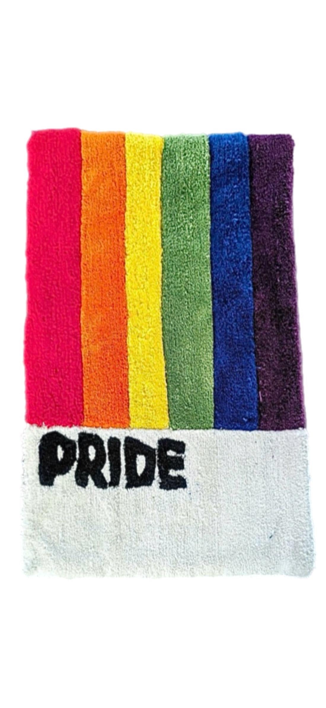 Frisman Vintage Vintage Retro Handmade Gay LGBTQ+ PRIDE Rainbow Flag Shag Wall Art Tapestry