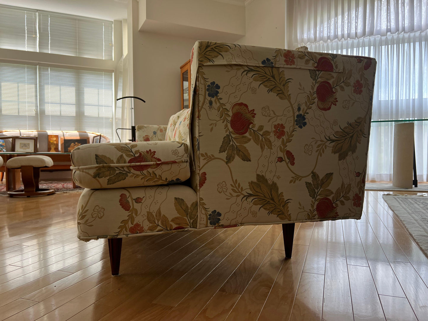Frisman Vintage A Classic Edward Wormley Dunbar Sofa With Rosewood Legs Model 4907