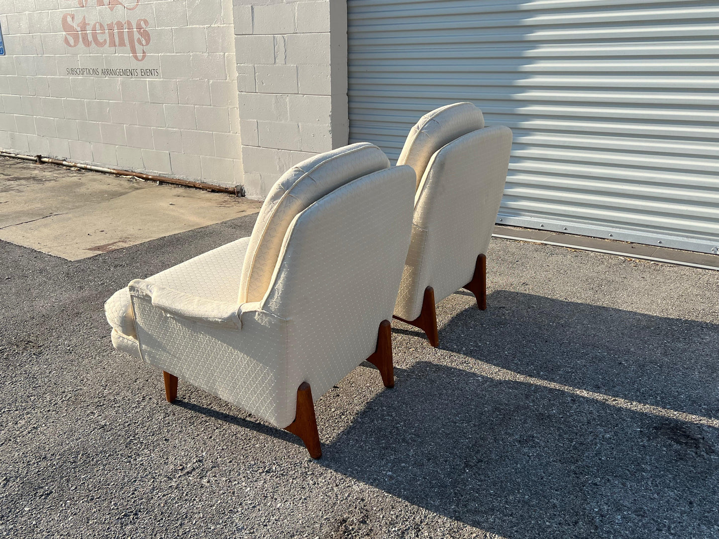 Frisman Vintage A Pair Of Wormley Dunbar Chairs From The Janus Collection Ca' 1960's