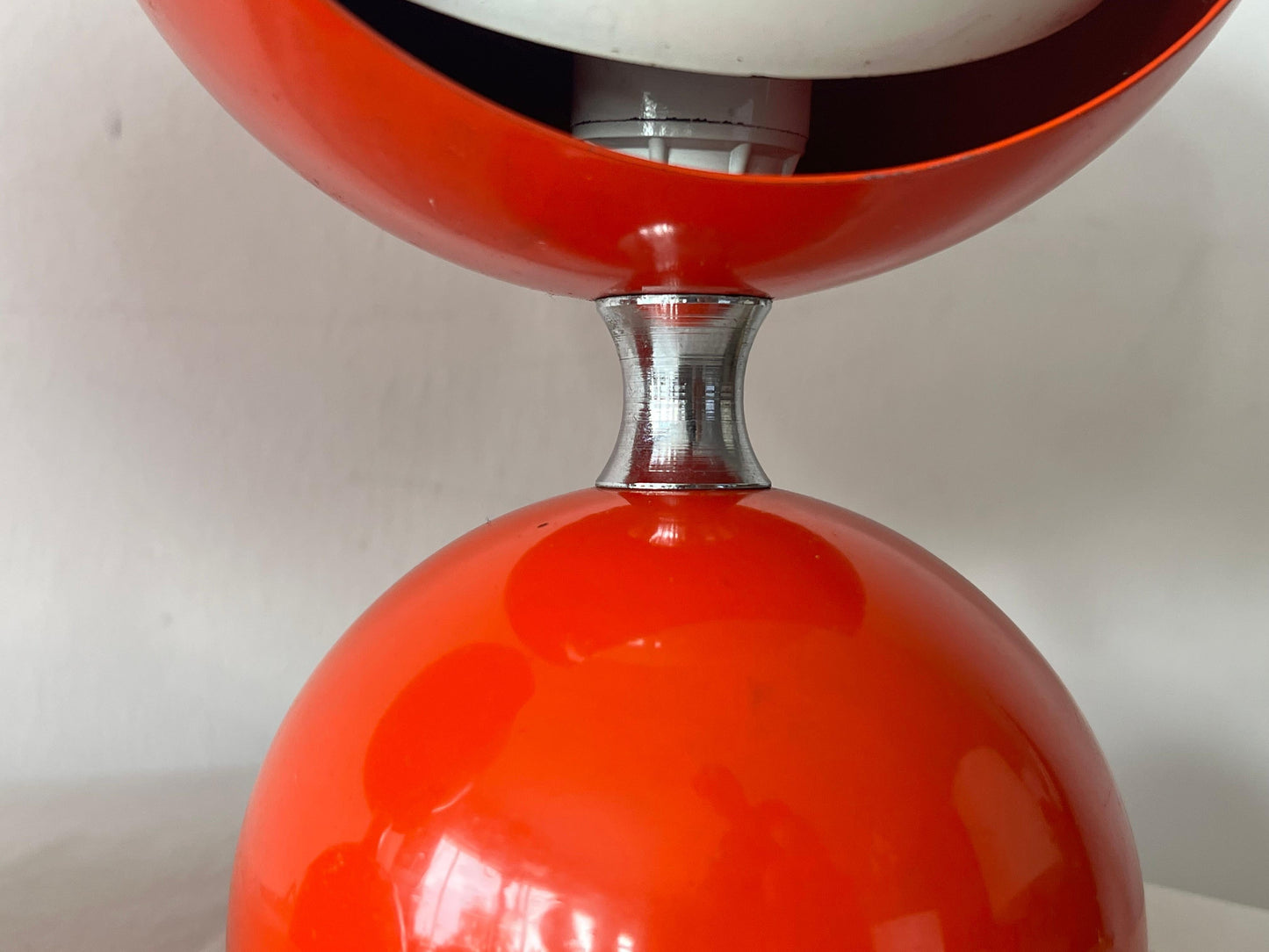 Frisman Vintage A Pair Of Italian Table Lamps With Adjustable Shades Orange 1960's Space Age