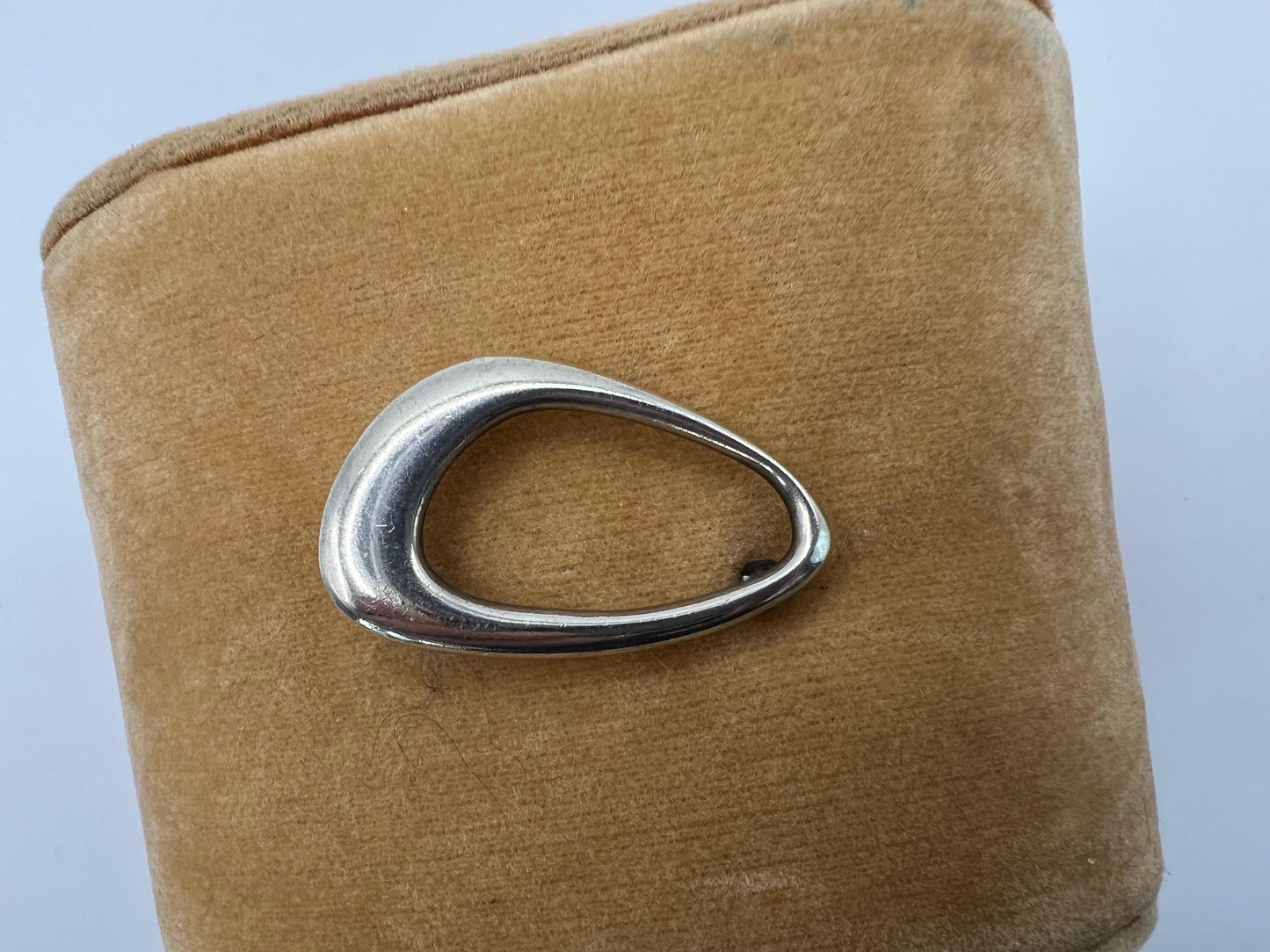 Frisman Vintage Modernist Sterling Brooch By Ronald Pearson