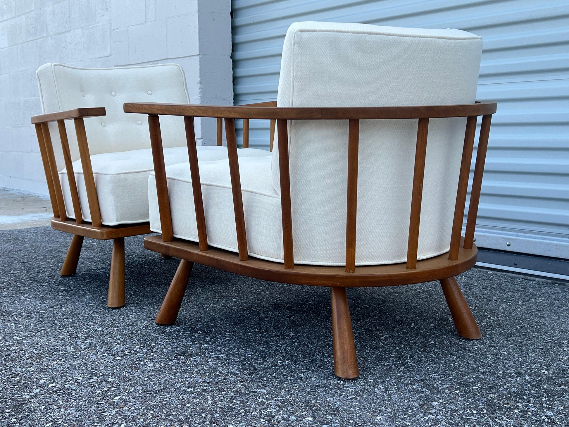 Frisman Vintage Unusual T.H.Robsjohn-Gibbings Armchairs Widdicomb ca' 1950's