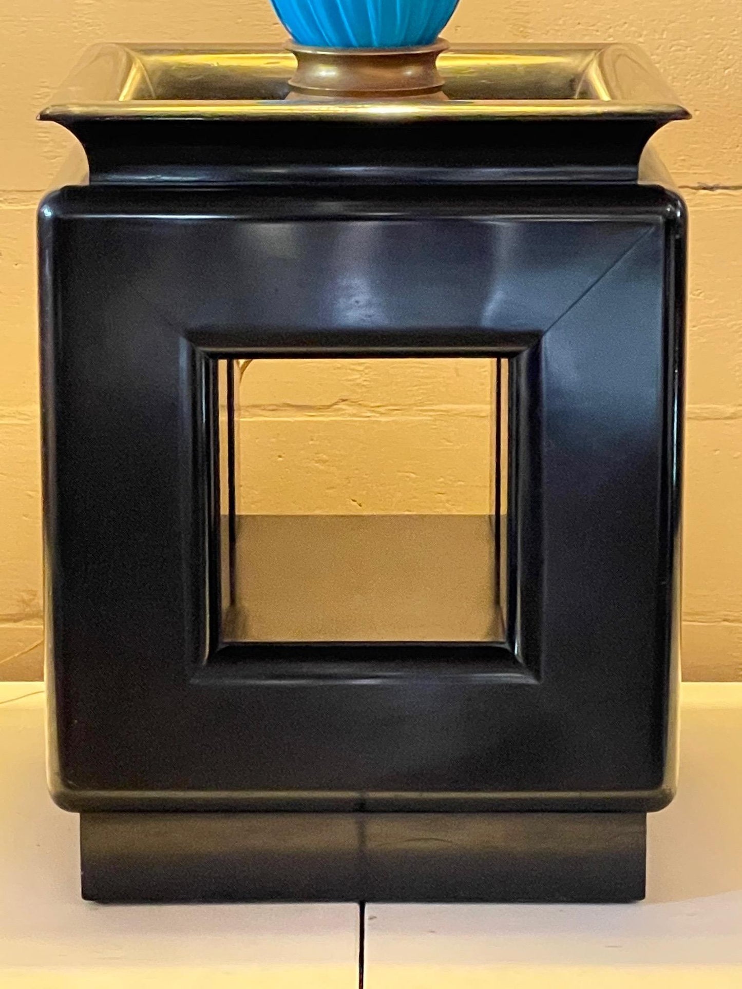 Frisman Vintage James Mont Occasional Pedestal Table Black Laquer