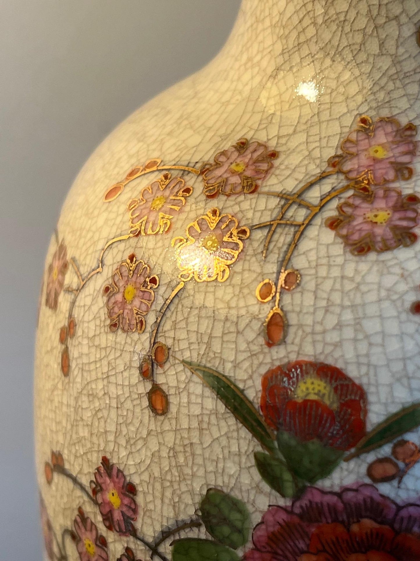 Frisman Vintage Pair of Japanese Hand Painted Lamps
