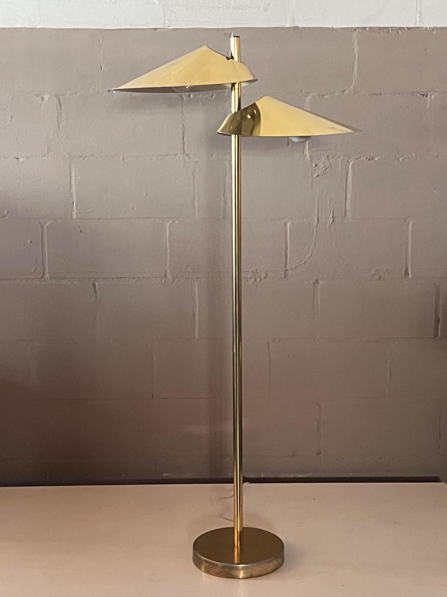 Frisman Vintage Curtis Jere Floor Lamp "Lily Pad", circa 1977