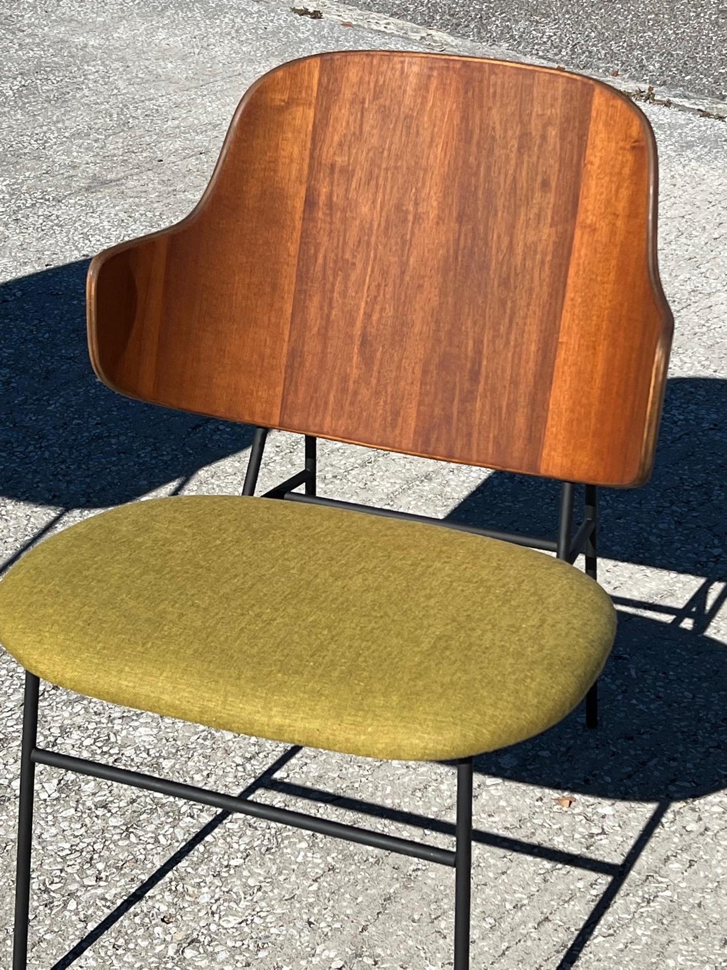 Frisman Vintage A Set of Low Kofod Larsen Penguin Chairs With An Ottoman