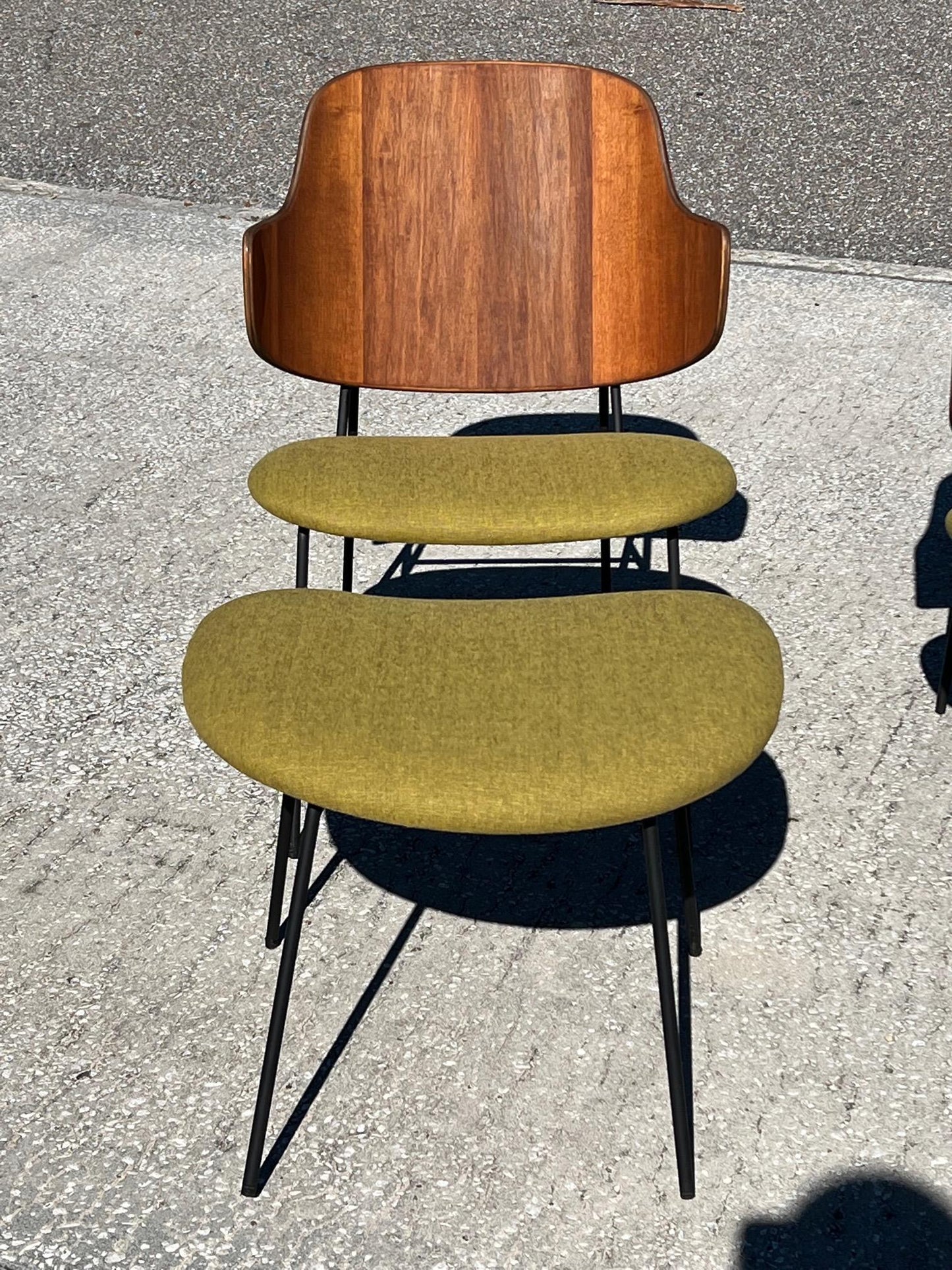 Frisman Vintage A Set of Low Kofod Larsen Penguin Chairs With An Ottoman