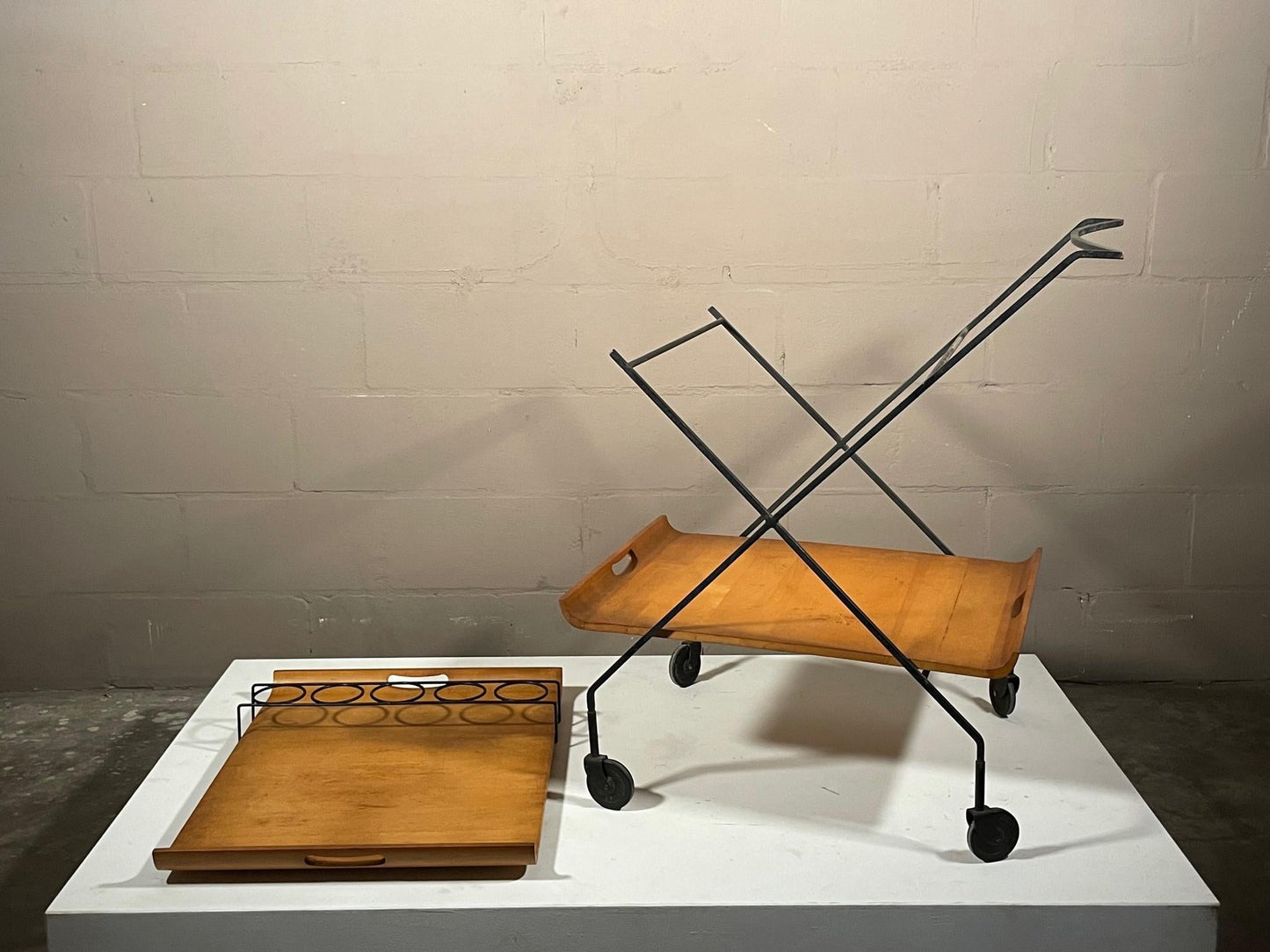 Frisman Vintage Rare Bar Cart by Milo Baughman with Removable Trays