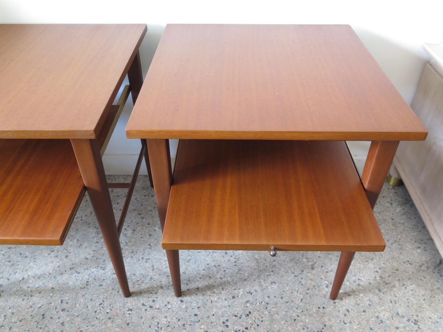 Frisman Vintage Classic Paul McCobb Calvin End Tables