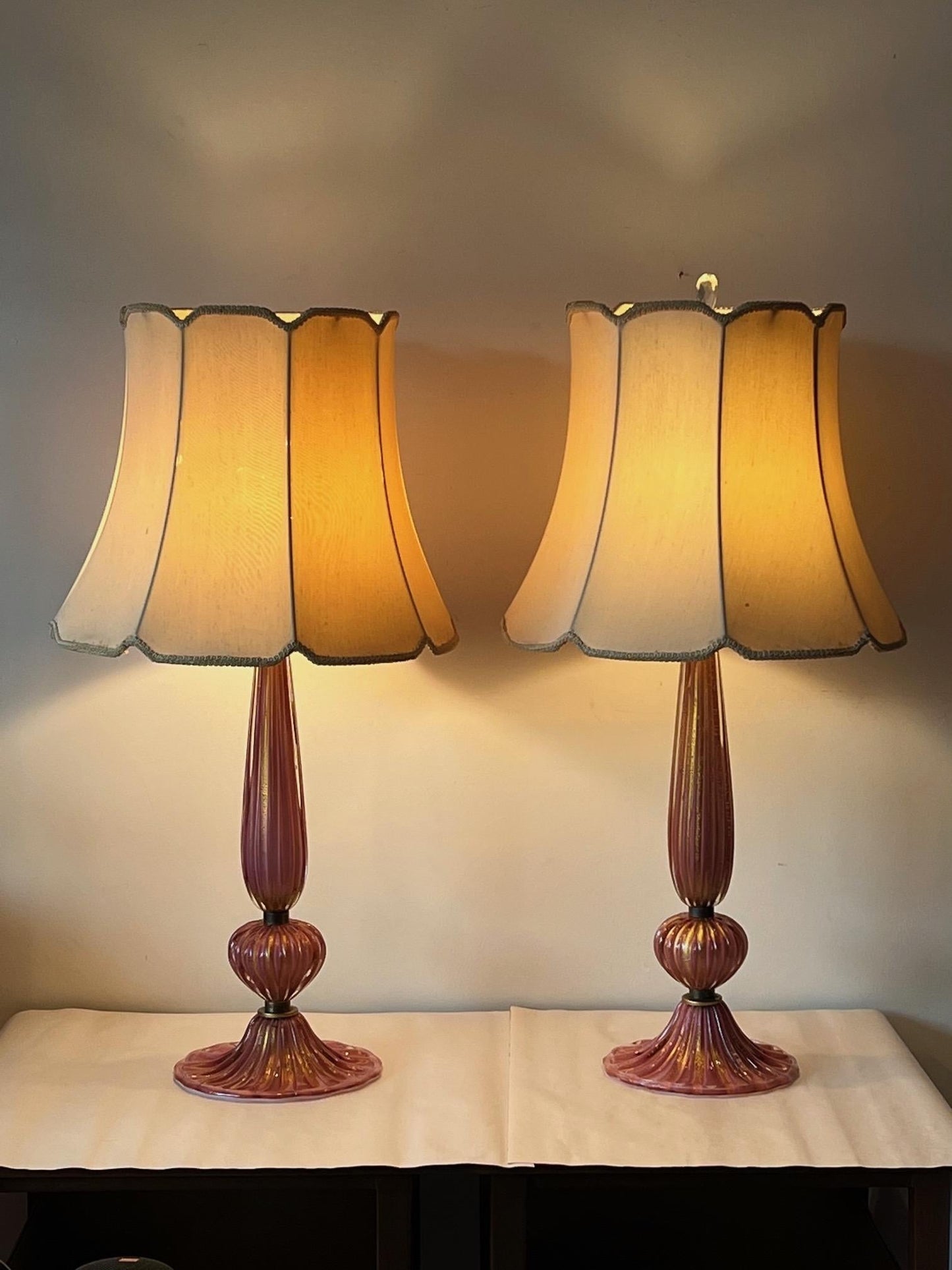 Frisman Vintage Pair of Pink Glass Murano Lamps with Gold Flecks