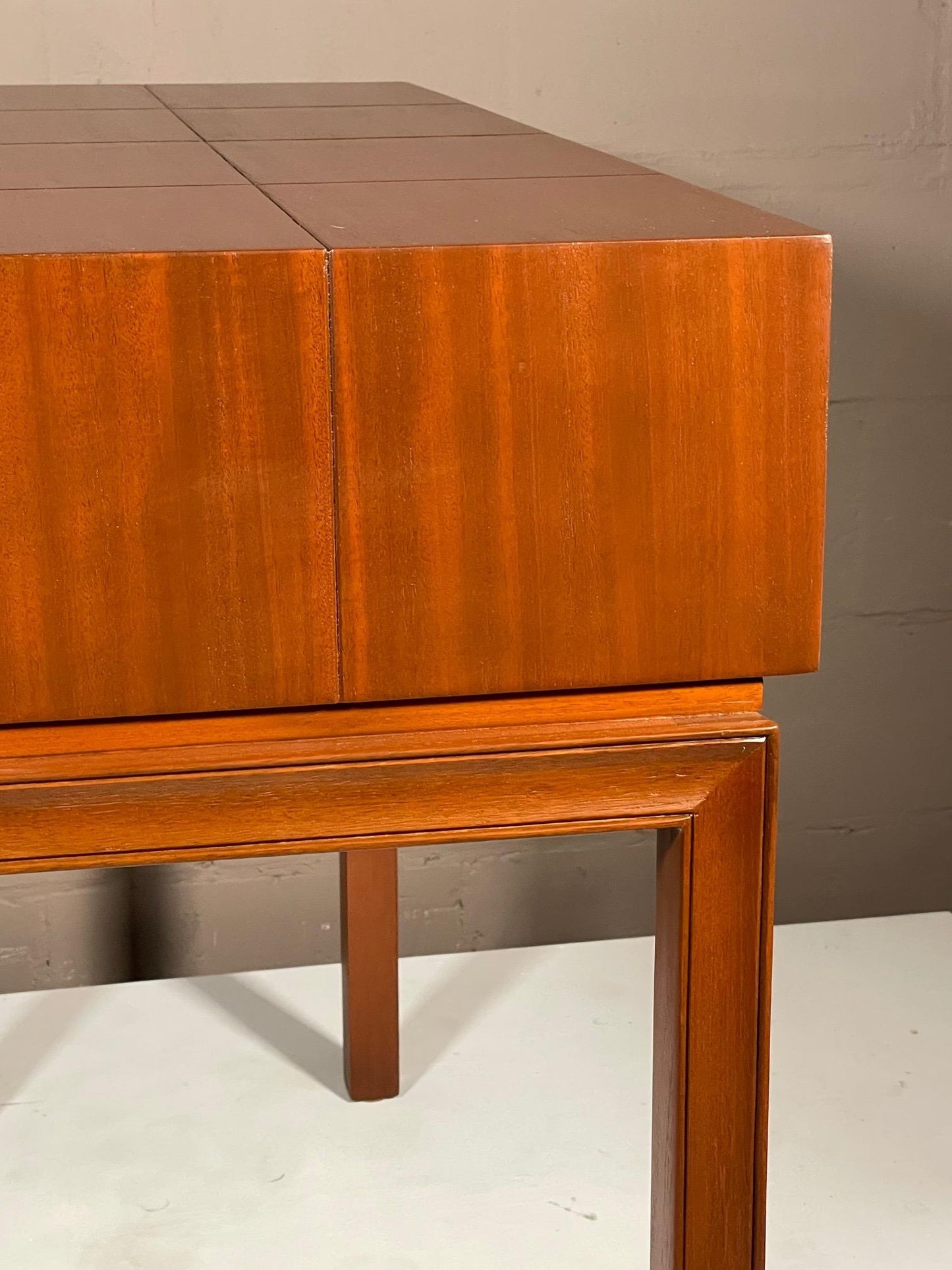 Frisman Vintage Tommi Parzinger Charak Modern Console Table