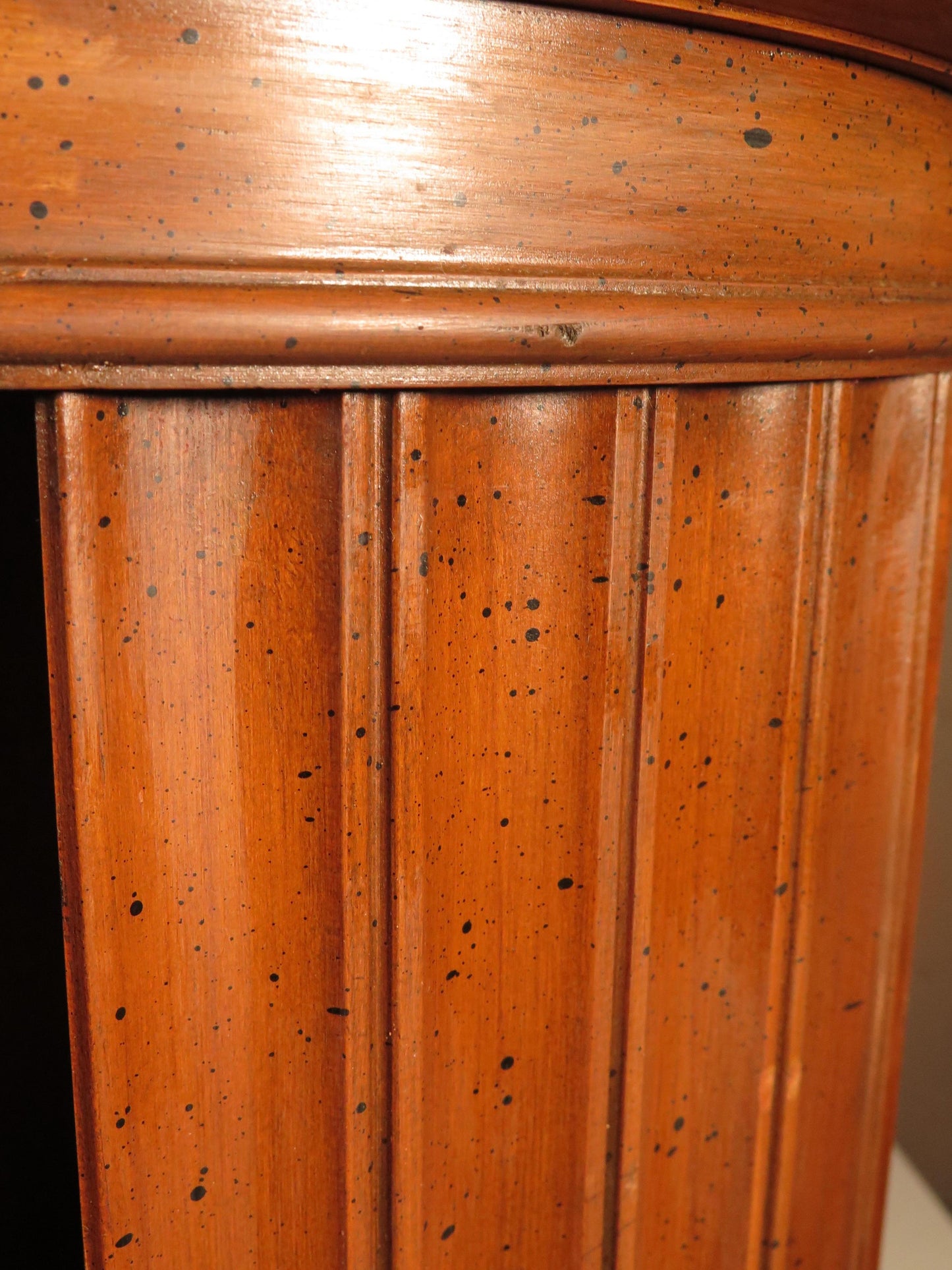 Frisman Vintage Pair of Burlwood Pedestal Tables with Speckled Finish