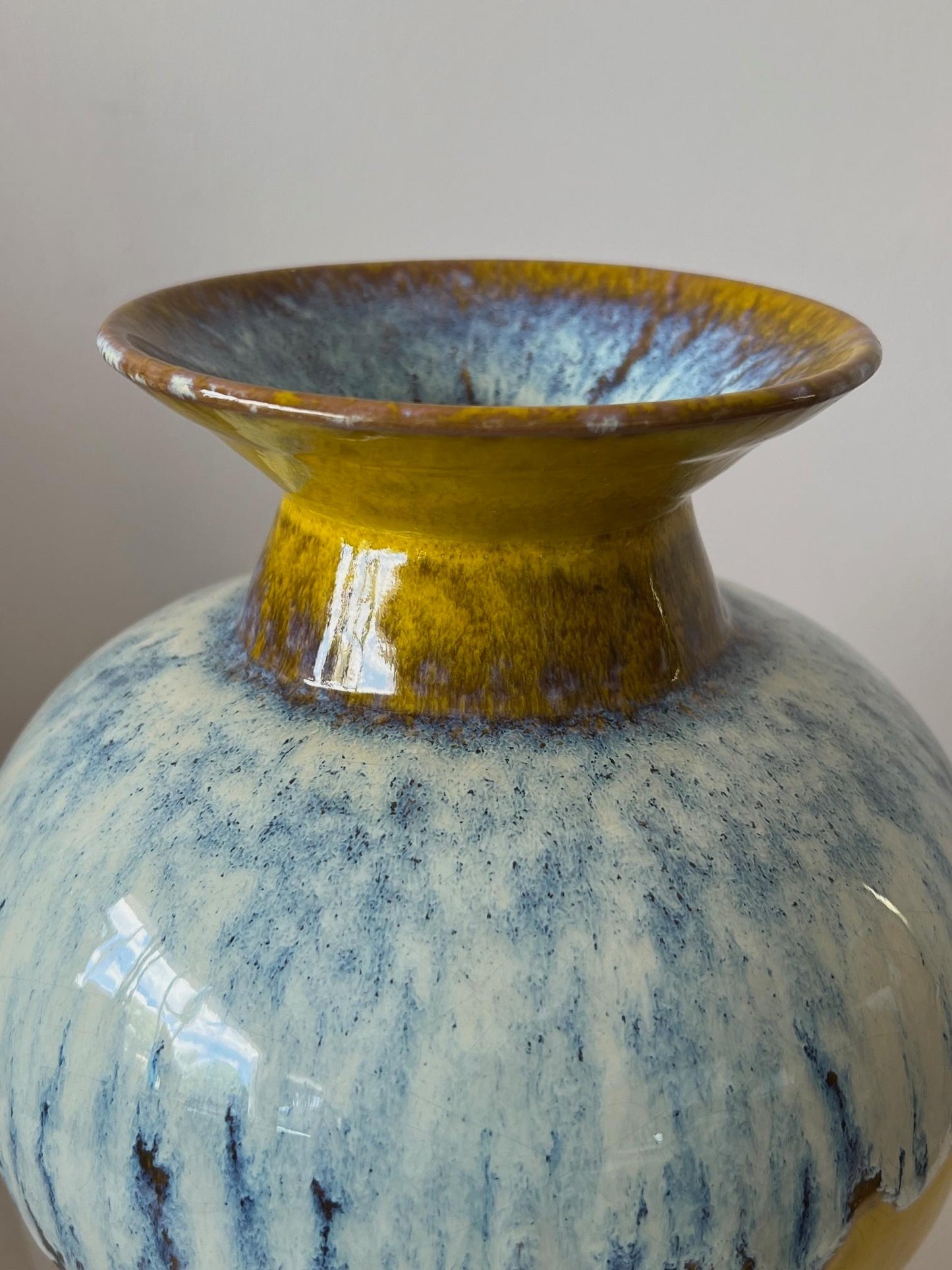 Frisman Vintage Raymor Ceramic Vase Made In Italy ca' 1970's