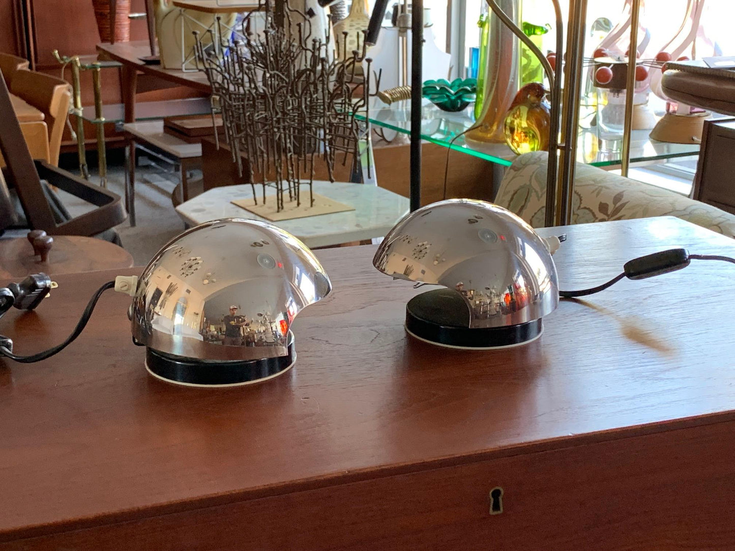 Frisman Vintage Pair of Bedside Lamps by Reggiani