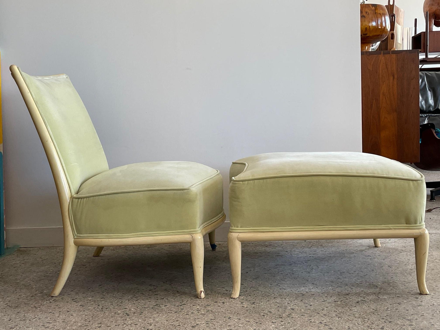 Frisman Vintage Elegant T.H. Robsjohn-Gibbings Slipper Chair with an Ottoman