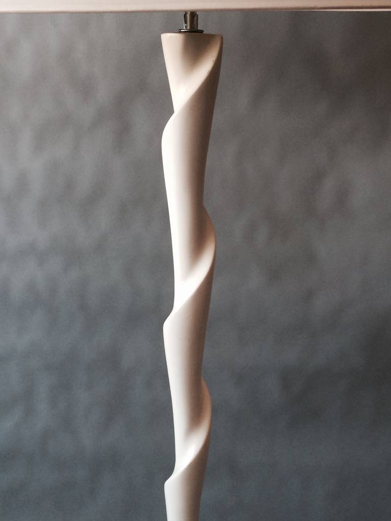Frisman Vintage Elegant Twisted Column Floor Lamp, circa 1970s