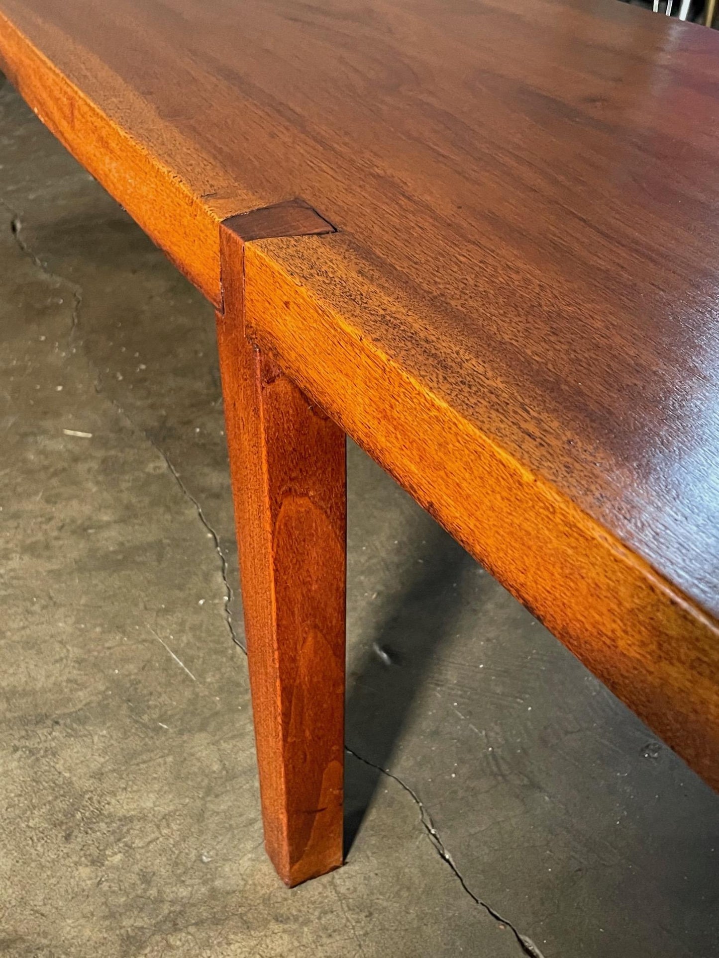Frisman Vintage Unique William Hinn Bench