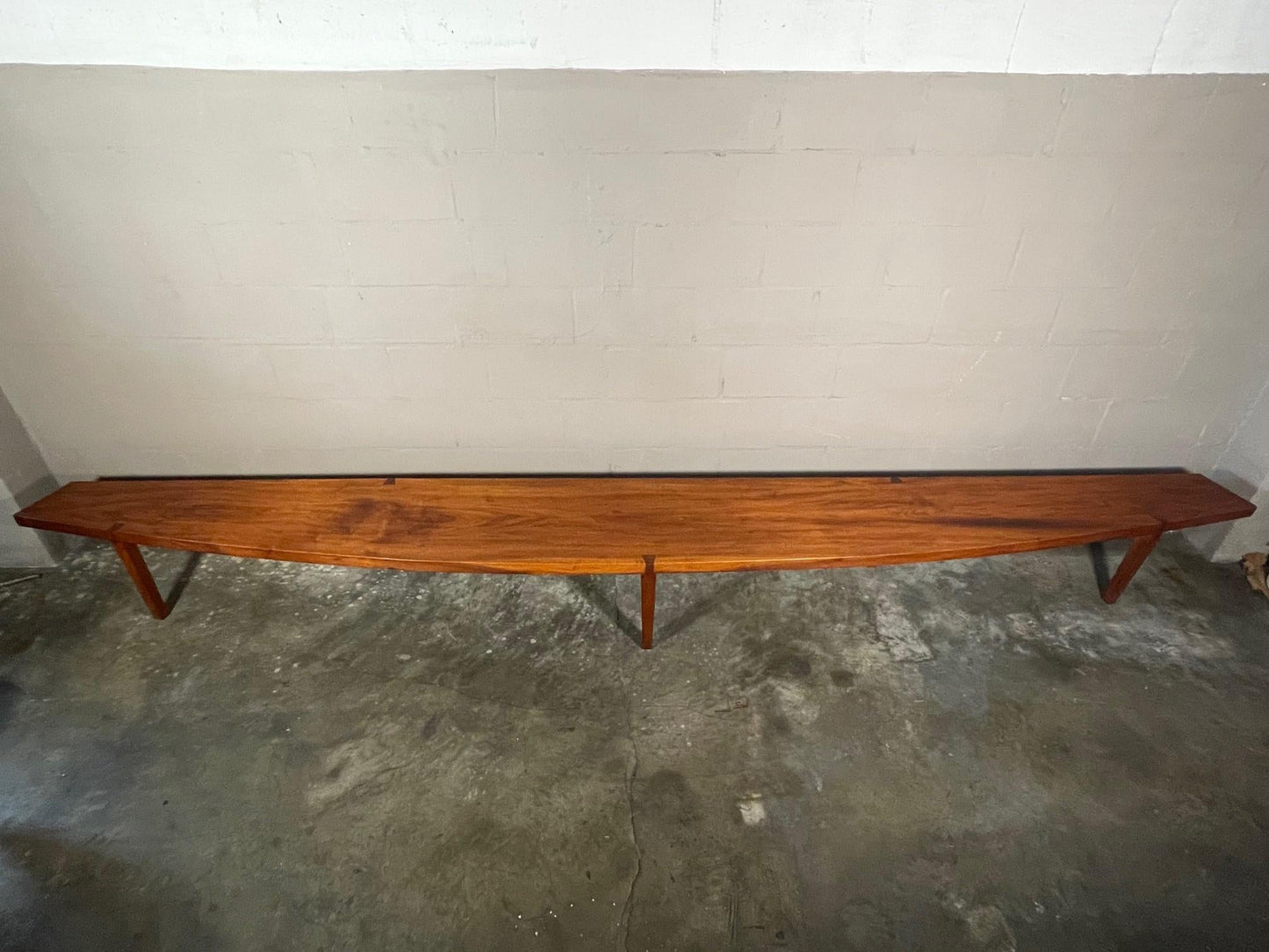 Frisman Vintage Unique William Hinn Bench