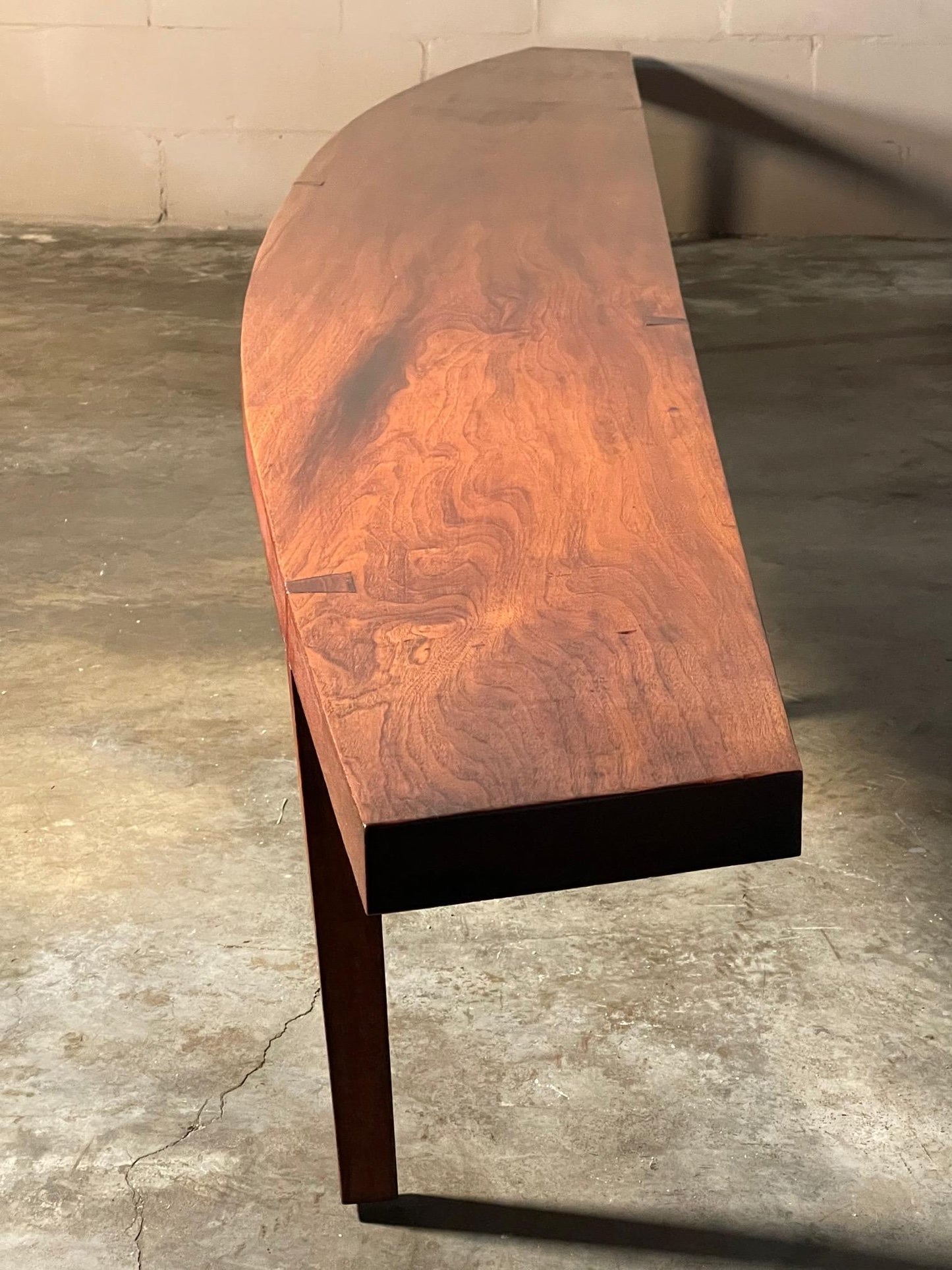 Frisman Vintage Unique William Hinn Bench