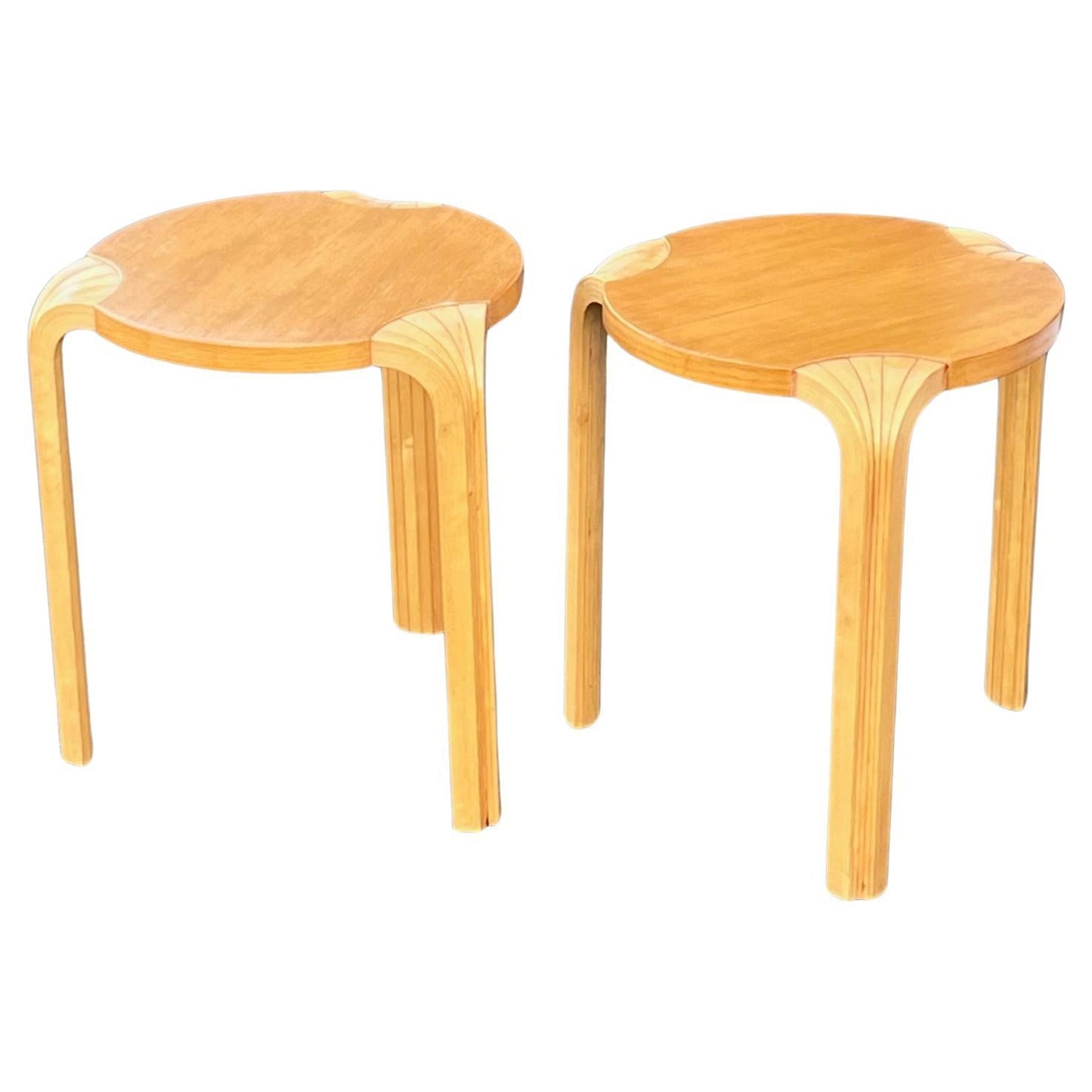 Frisman Vintage A Pair Of Vintage Alvar Aalto Fan Leg Stools ca' 1970'sq