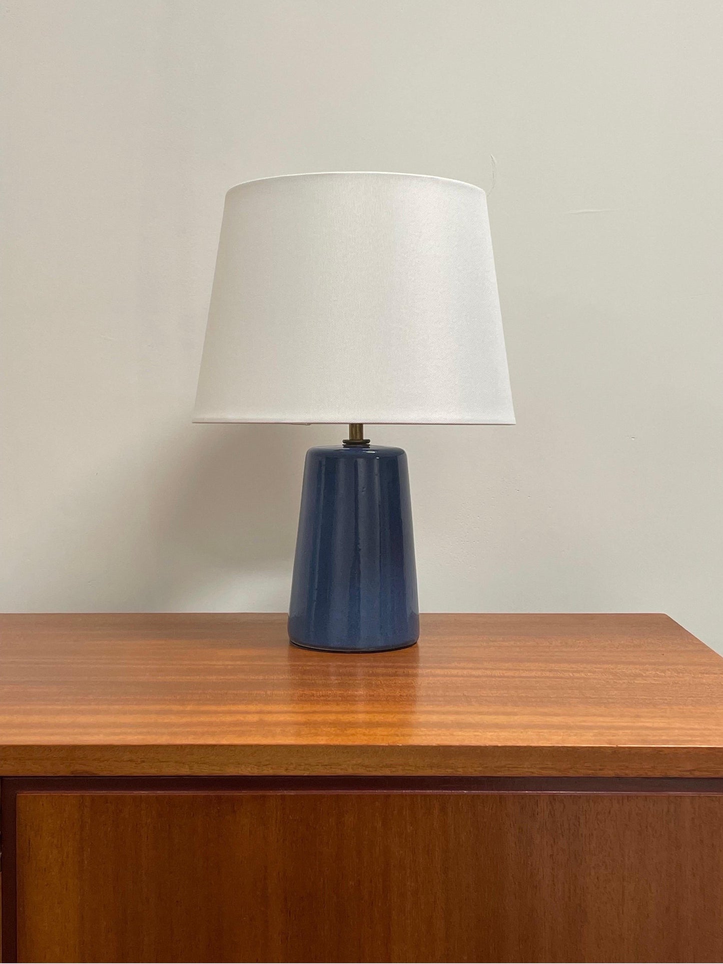 Frisman Vintage Small Table Lamp by Jane and Gordon Martz for Marshall Studio