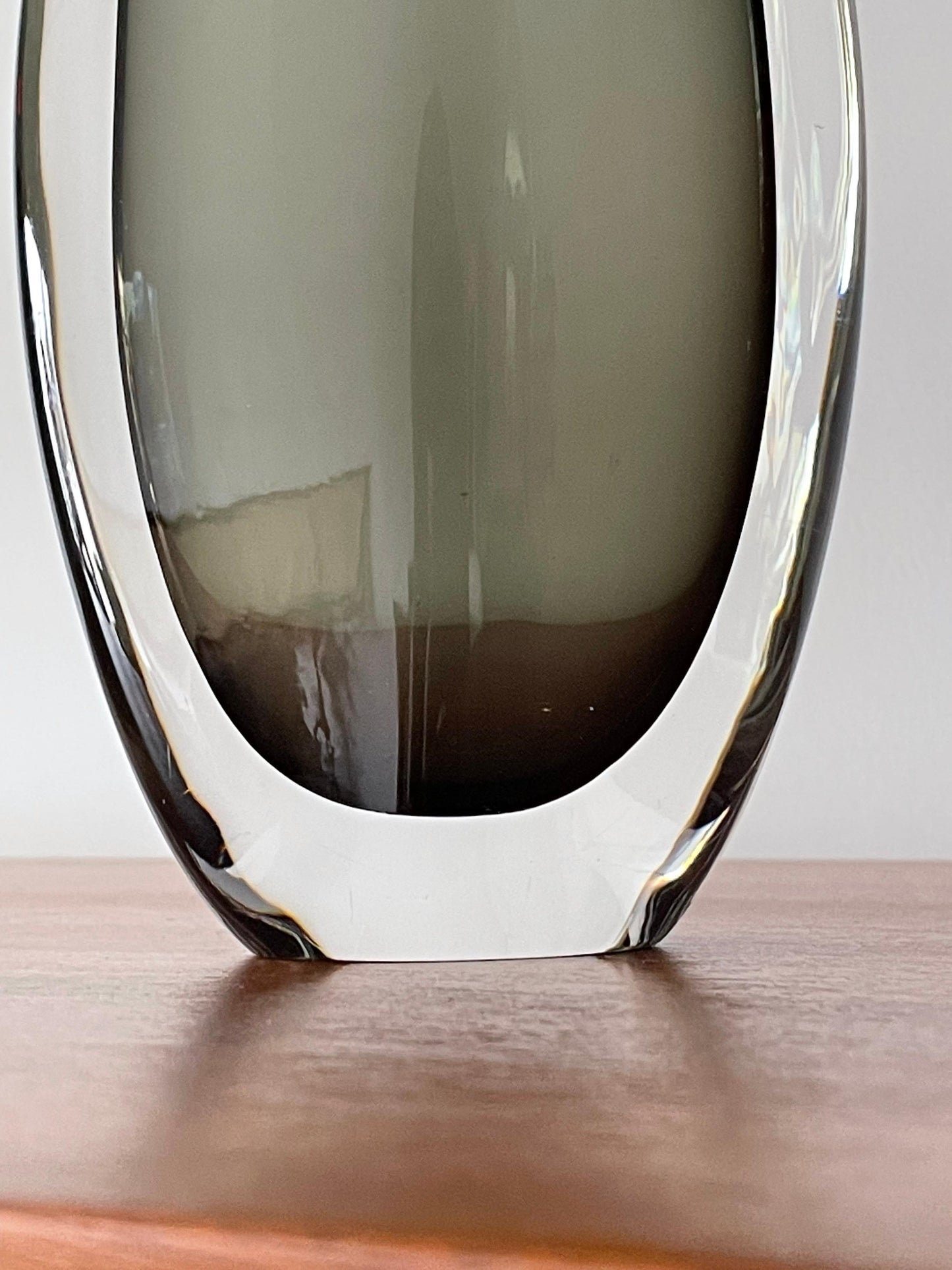 Frisman Vintage Nils Landberg for Orrefors "Sommerso" Glass Vase