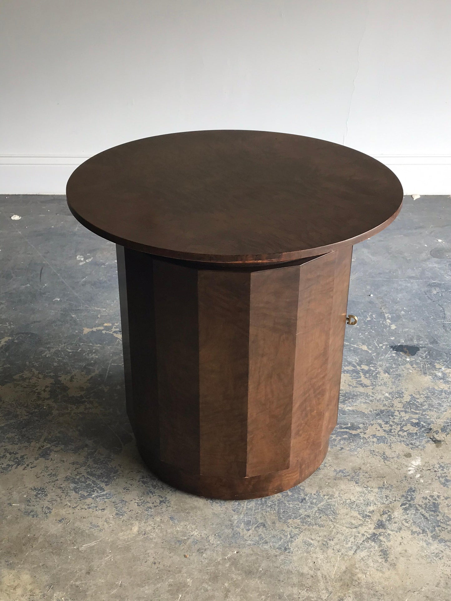 Frisman Vintage Edward Wormley for Dunbar Pedestal Table/ Bar with Key