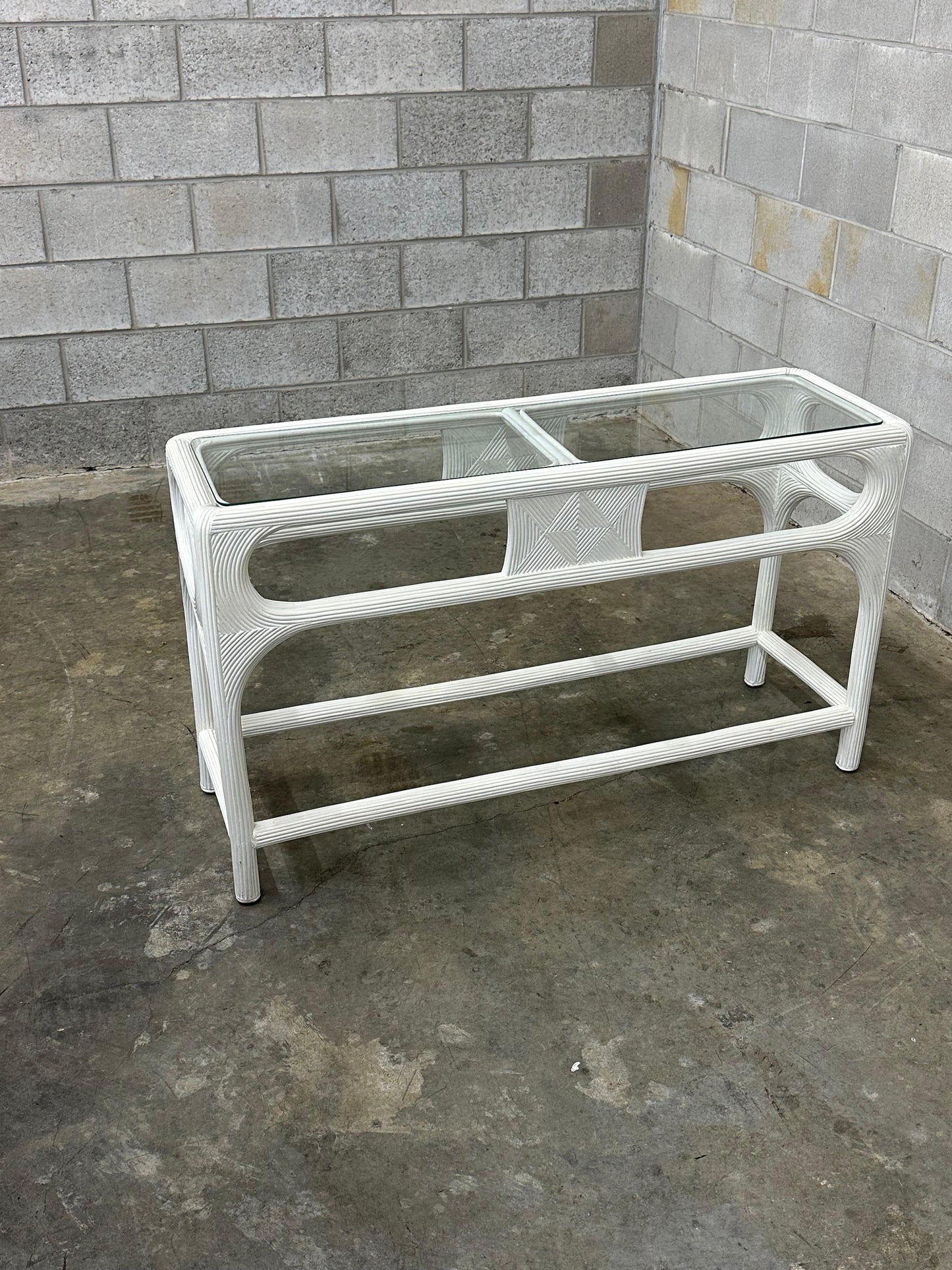 Frisman Vintage Vintage Coastal Pencil Reed Console Table