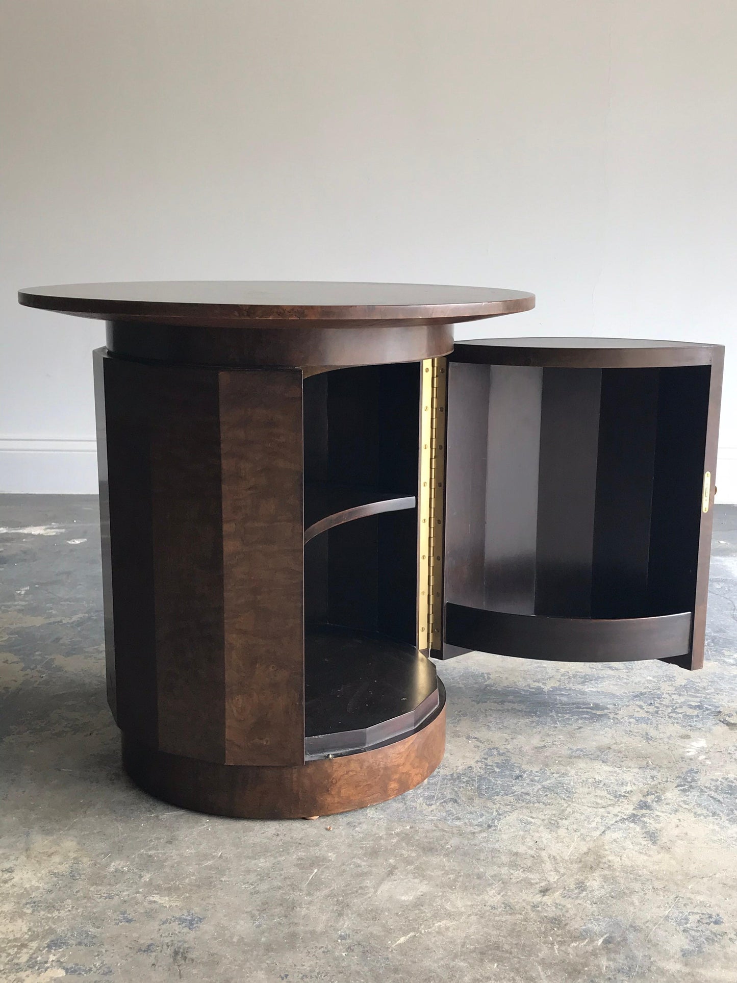 Frisman Vintage Edward Wormley for Dunbar Pedestal Table/ Bar with Key