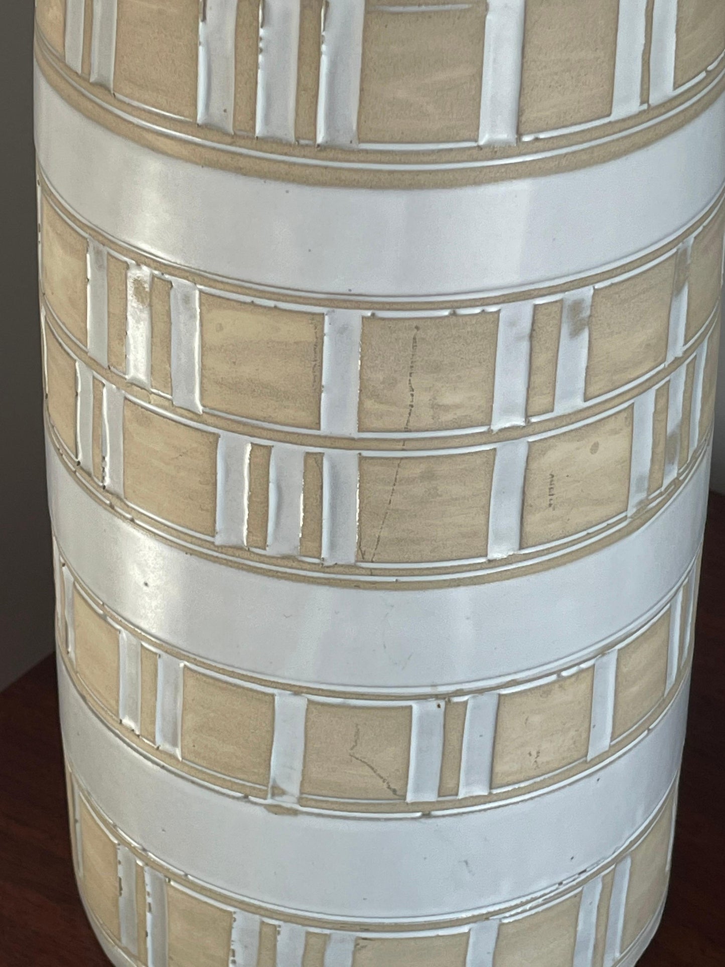 Frisman Vintage Jane and Gordon Martz Large Table Lamp, Ceramic and Walnut