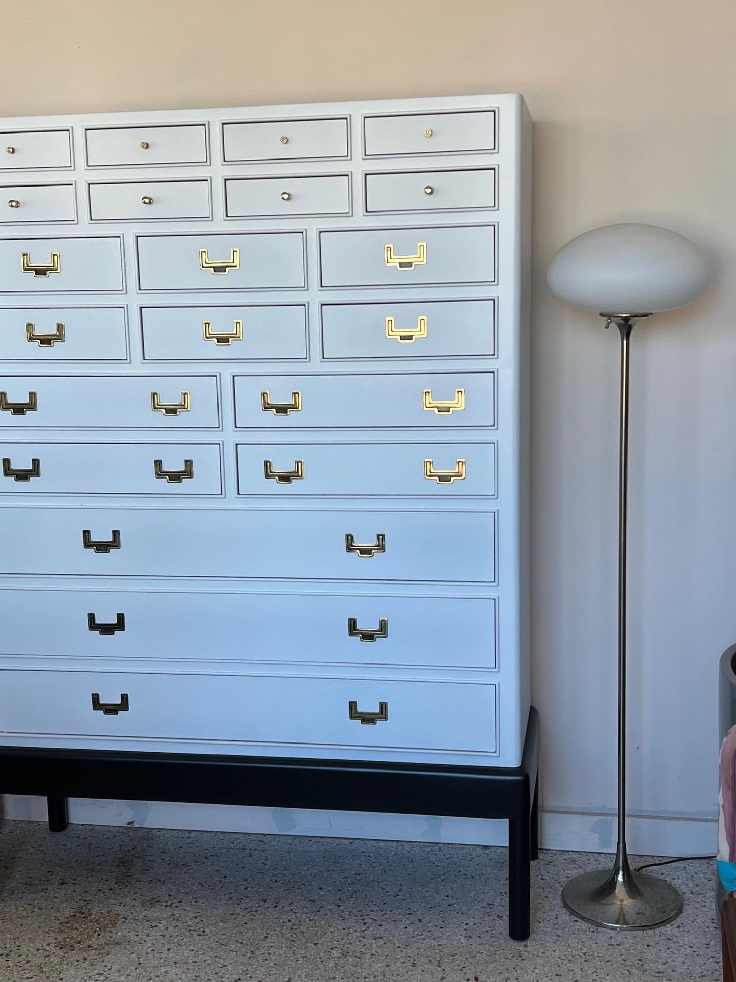 Frisman Vintage Elegant Dresser With Twenty One Drawers