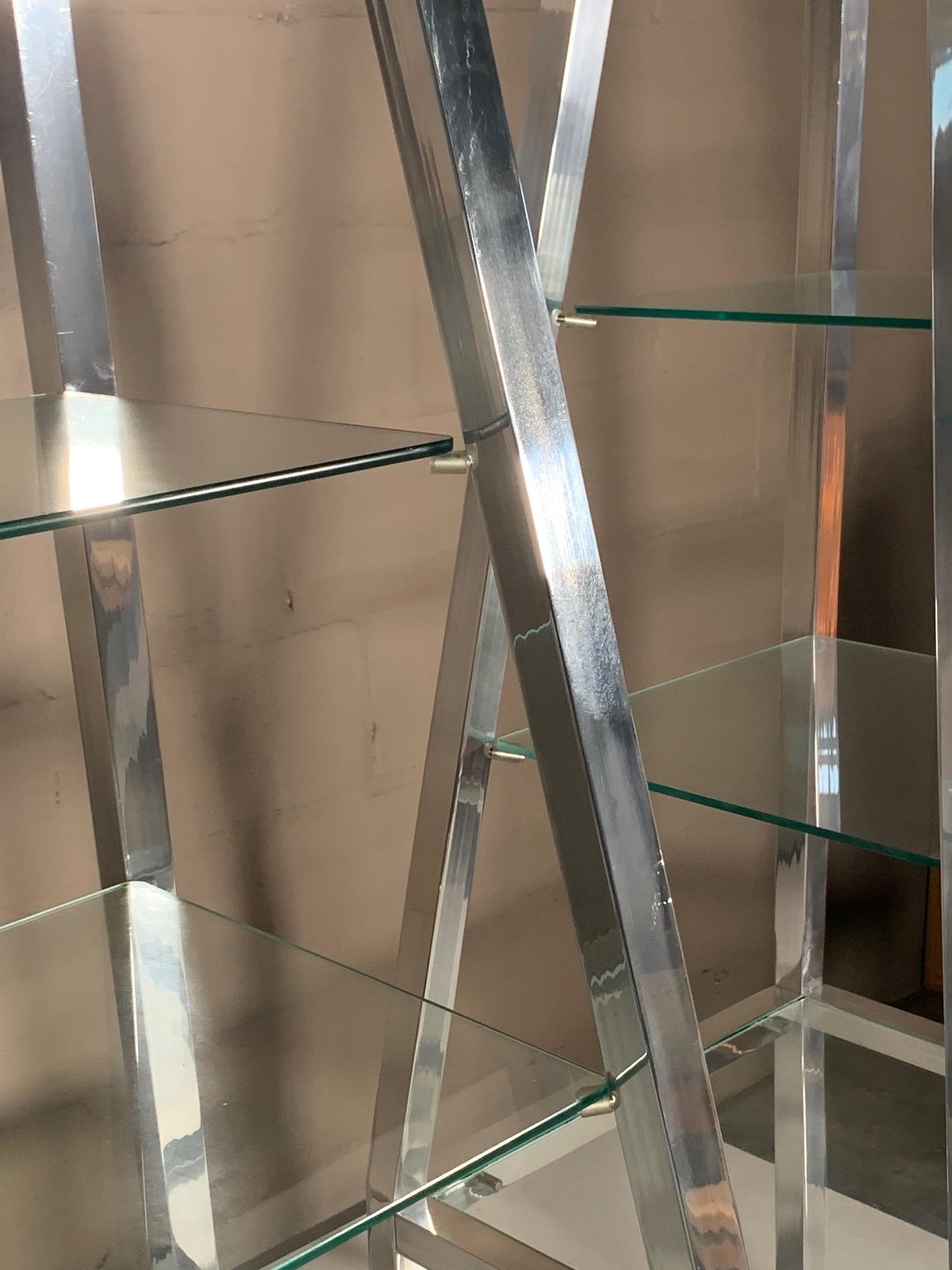 Frisman Vintage Pair of Obelisk Étagères in Polished Aluminum